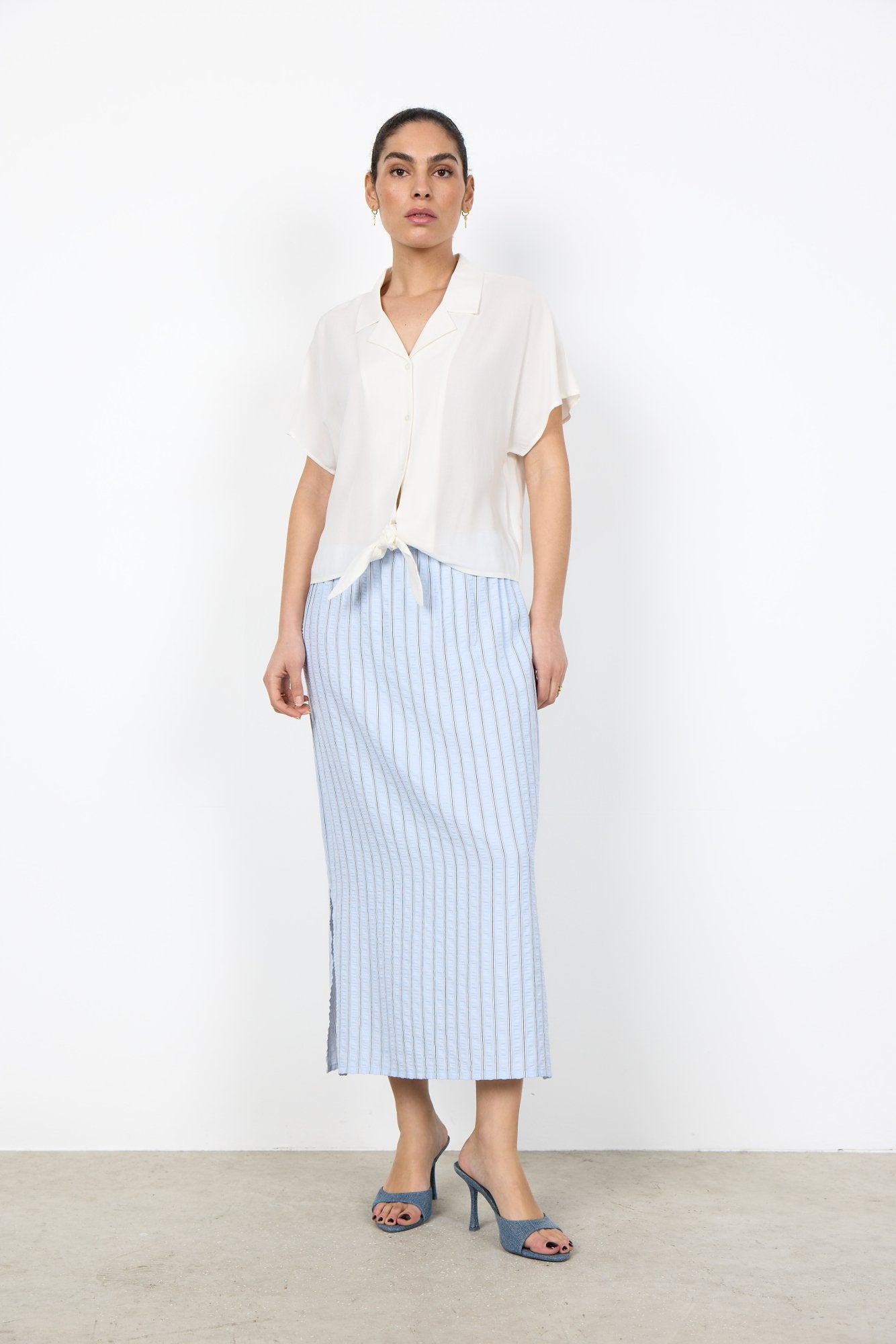 Sc-radia 69 (Offwhite)