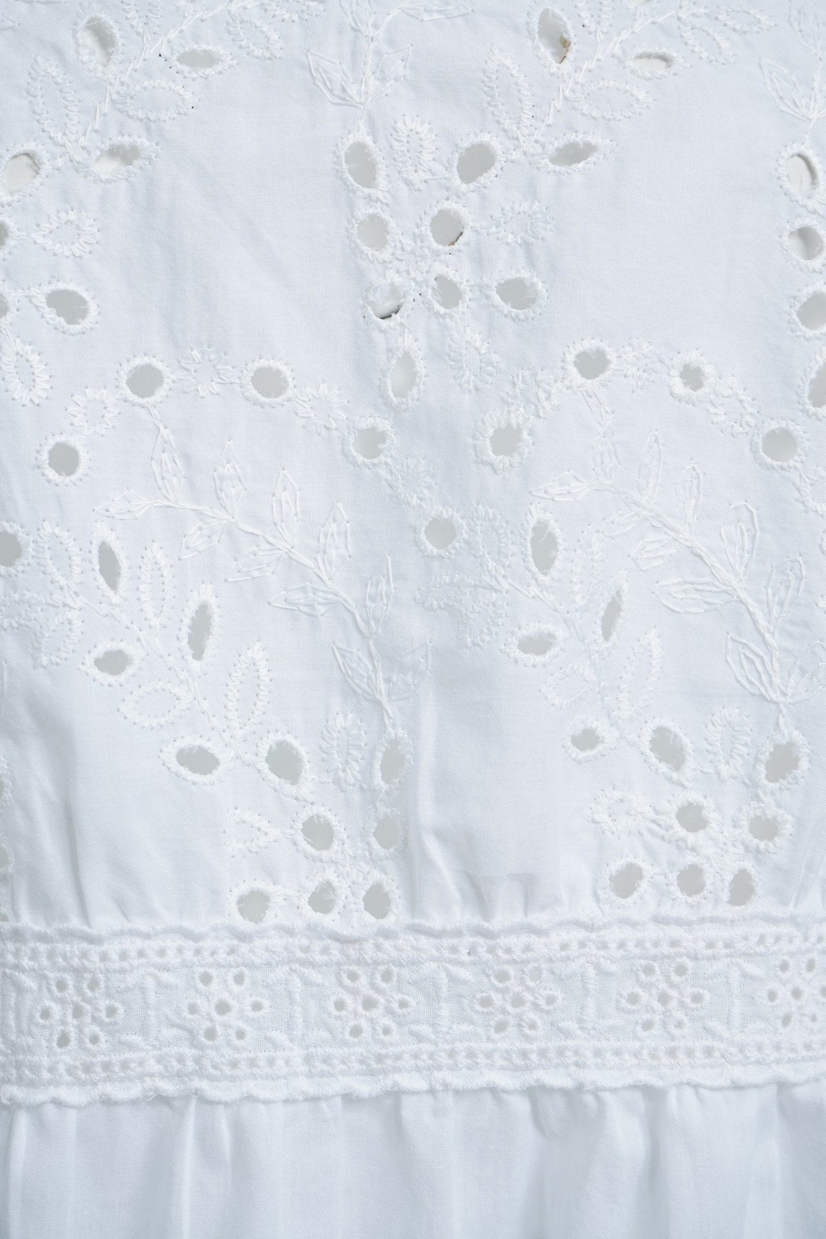 Boho Blouse Embroidery (White)
