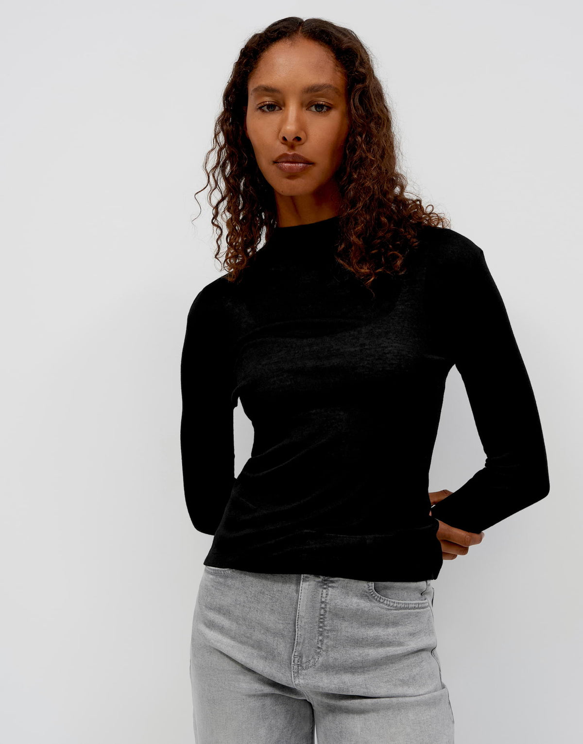 Sentro (Black)