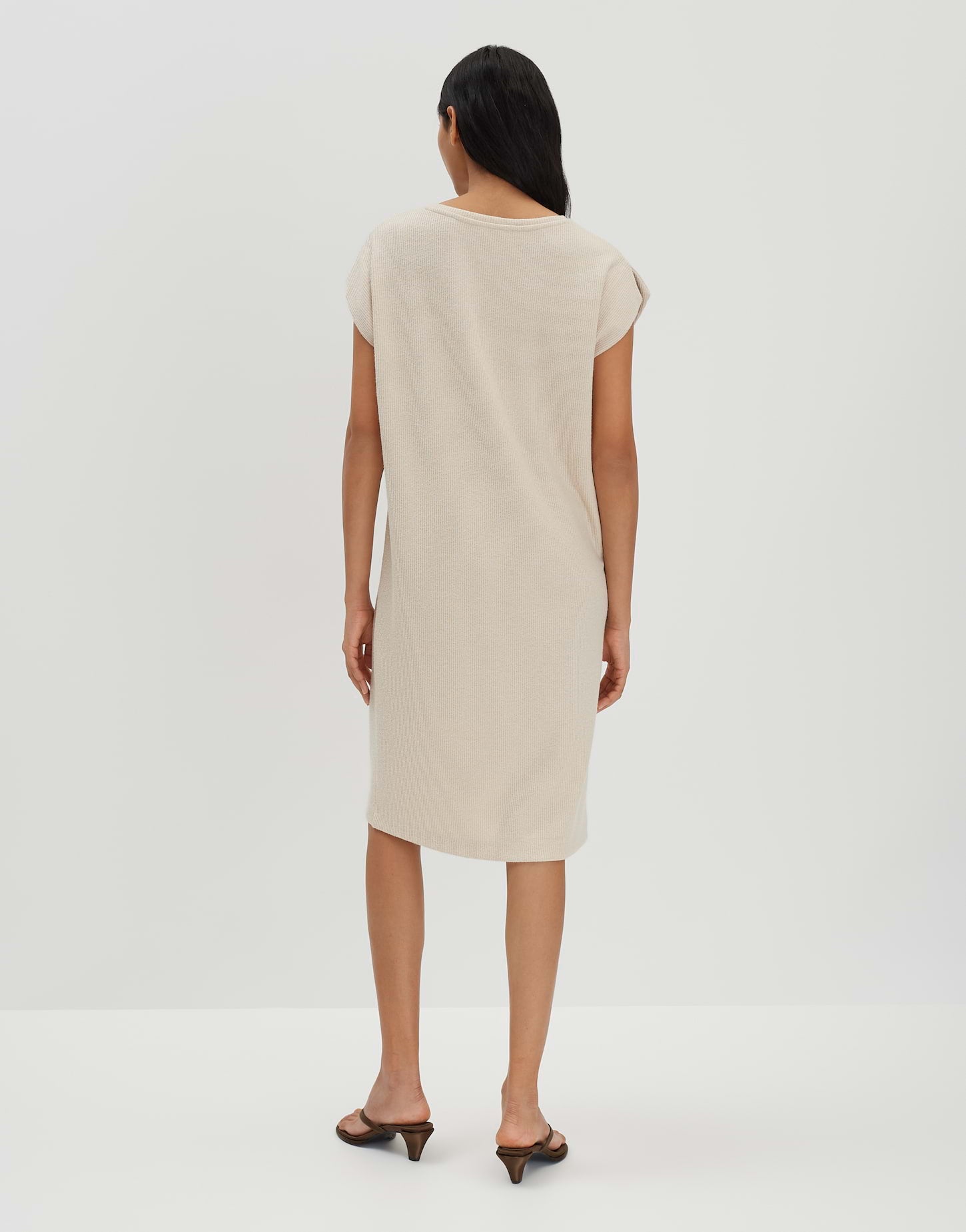 Qujanina (Natural Glaze)