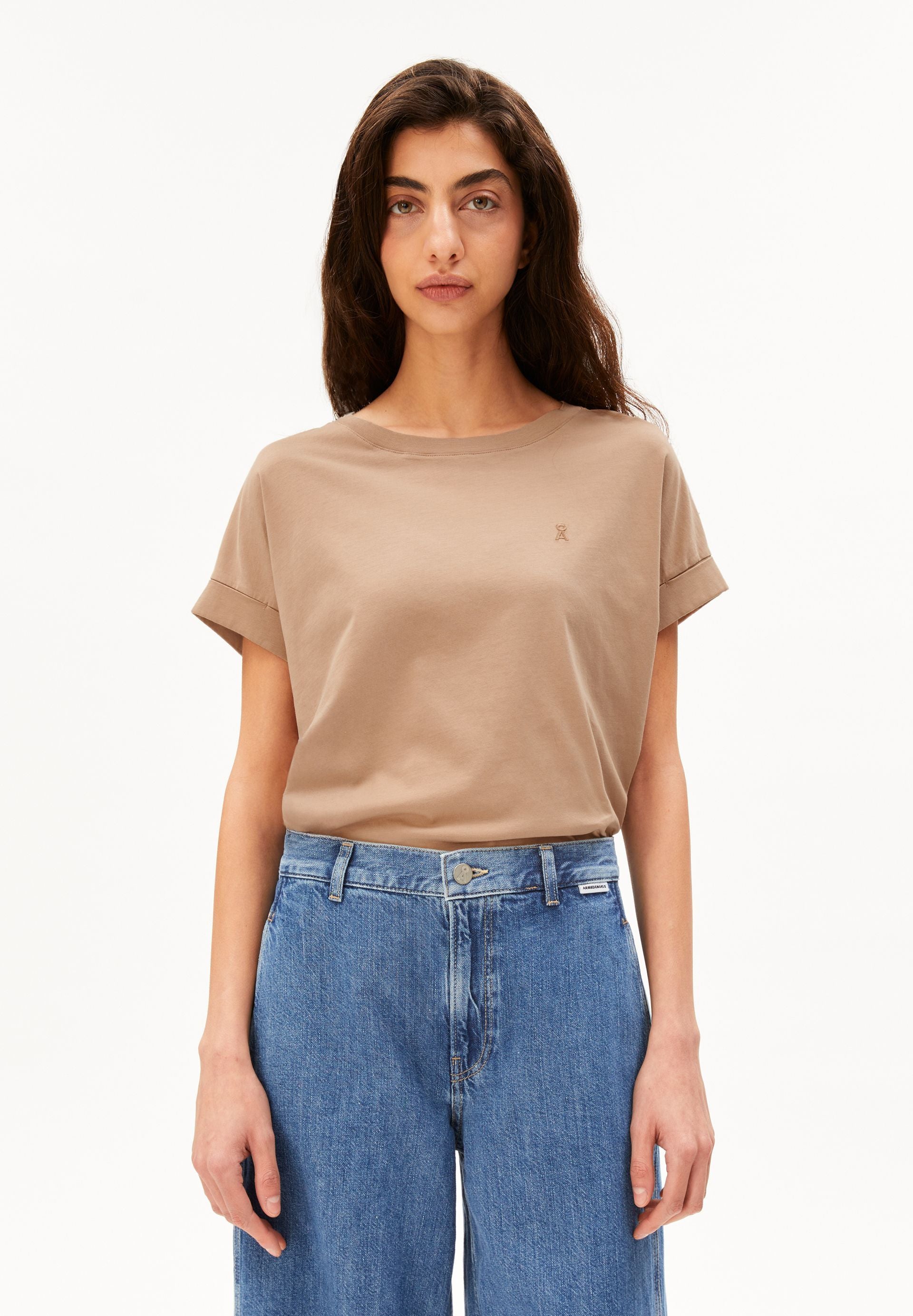 Idaara T-shirt (True Camel)