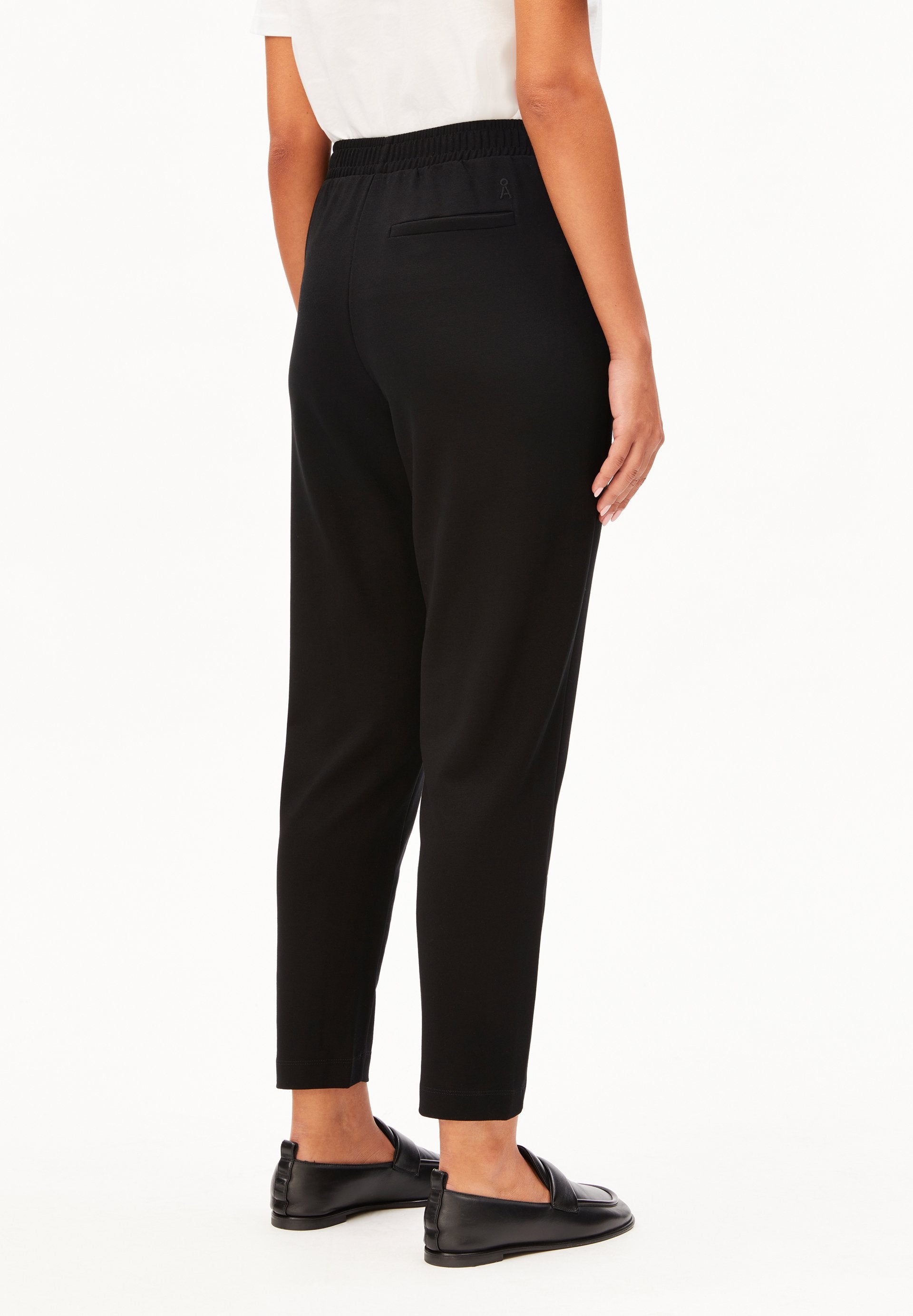 Magdaalena (Black)