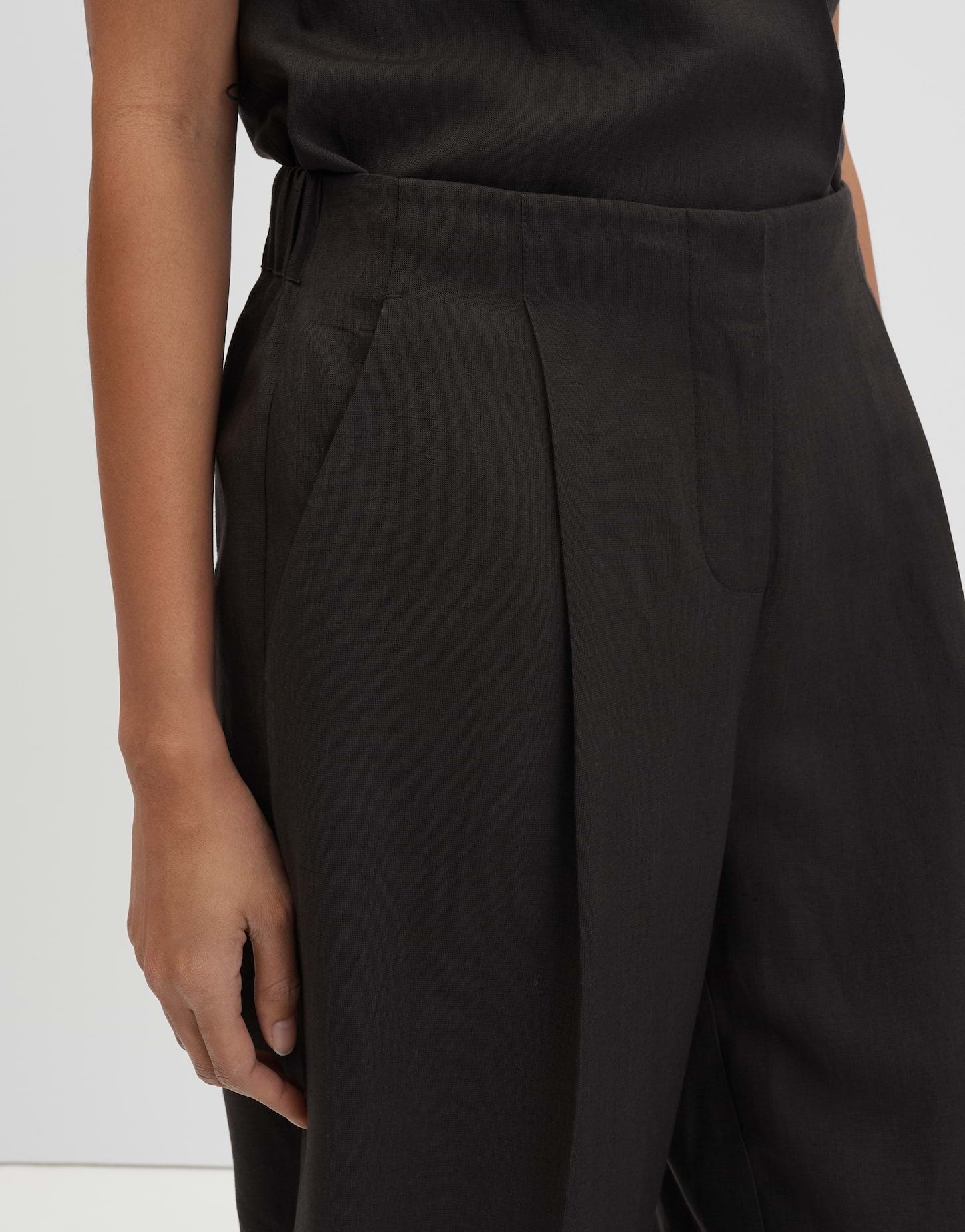 Cisilia linen (Dark Truffle)