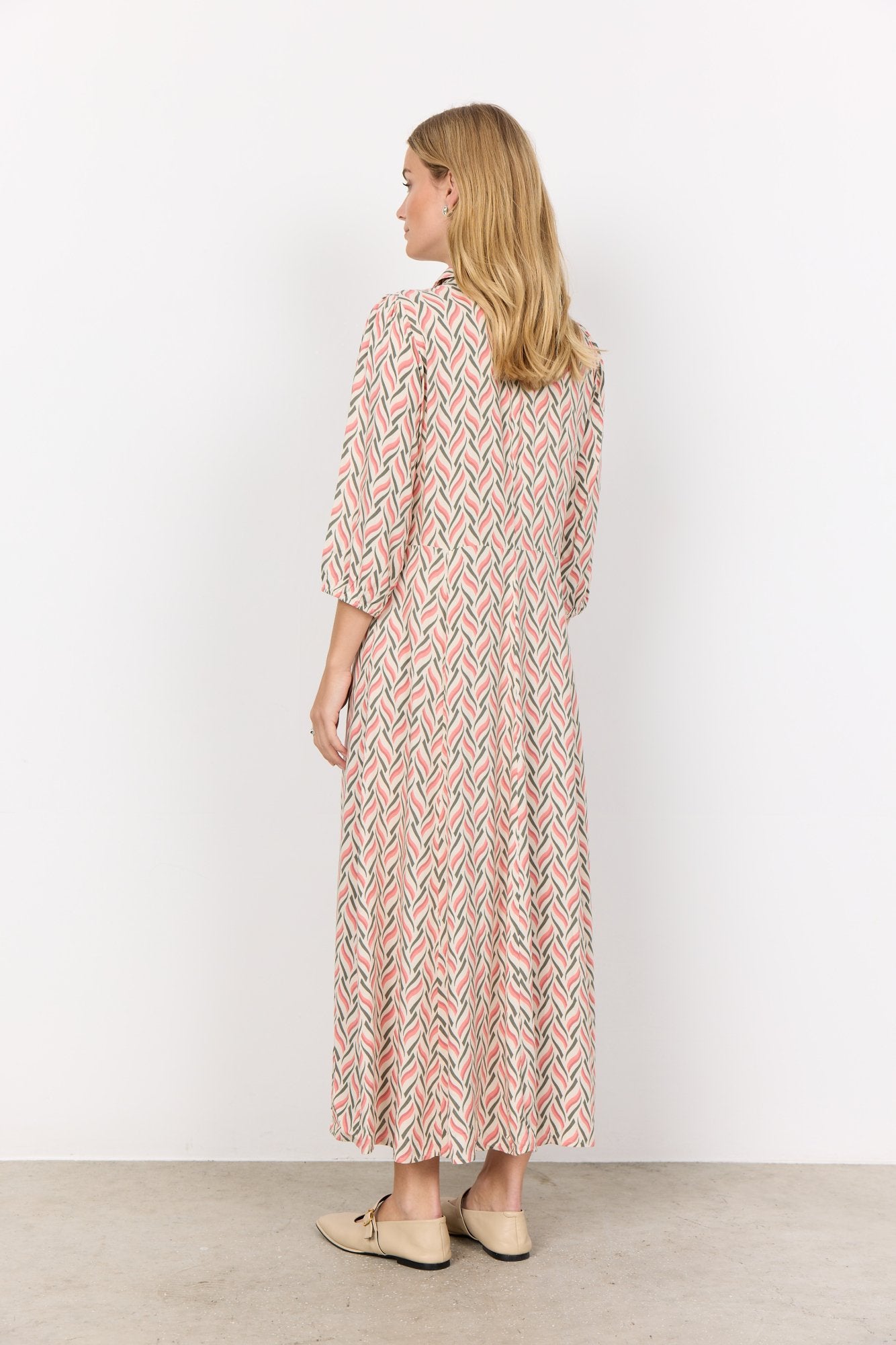 Sc-penny 2 (4635c 4635c Peach Pi)