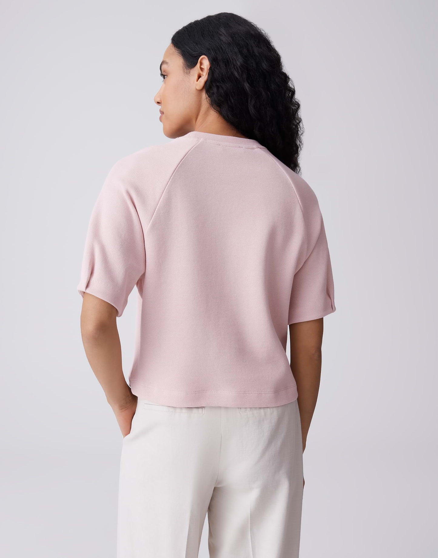 Guschel (Rose Tint)