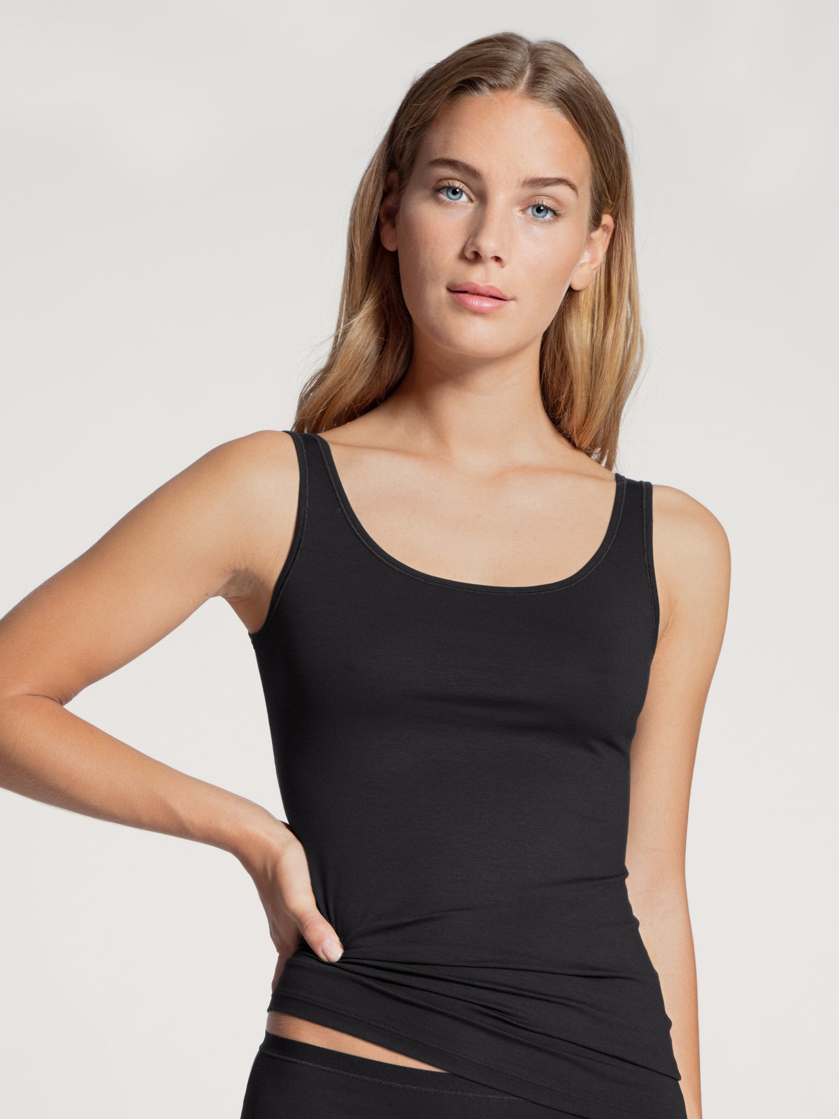 DAMEN Top ohne Arm (Schwarz)