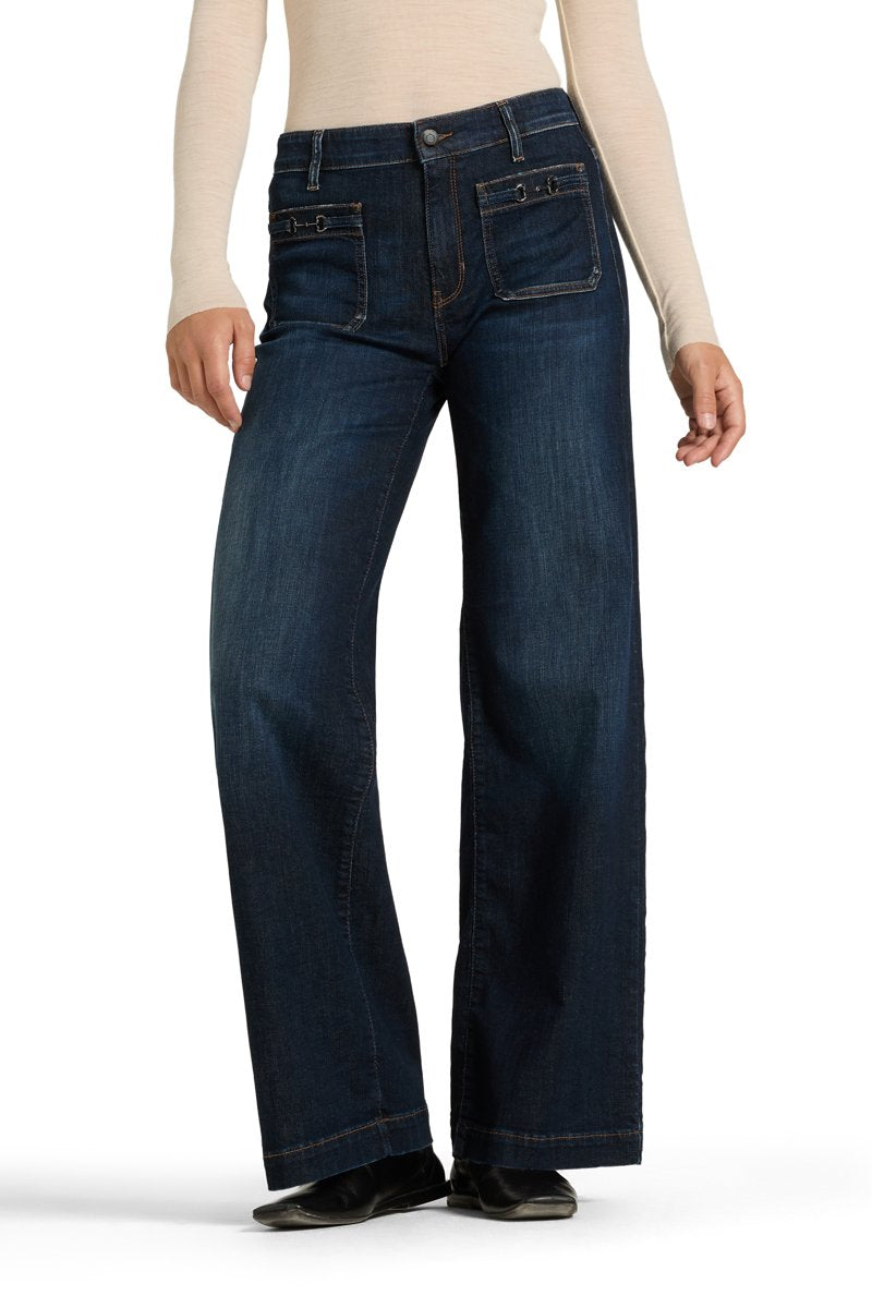 Ada patched pocket (Pure Flow Blue)