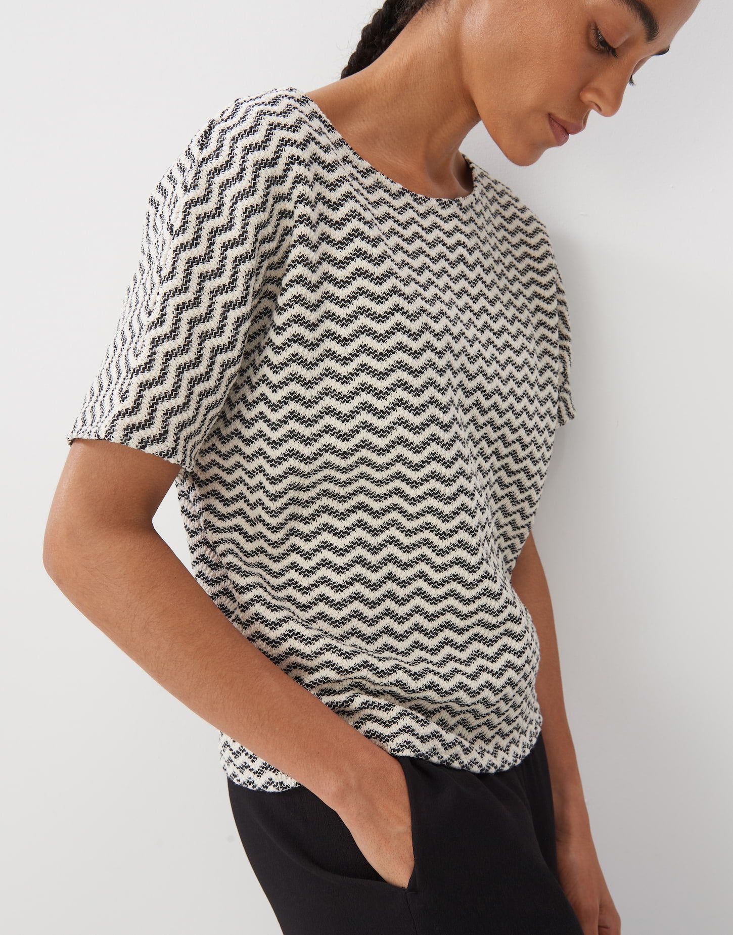 Umera (Black)