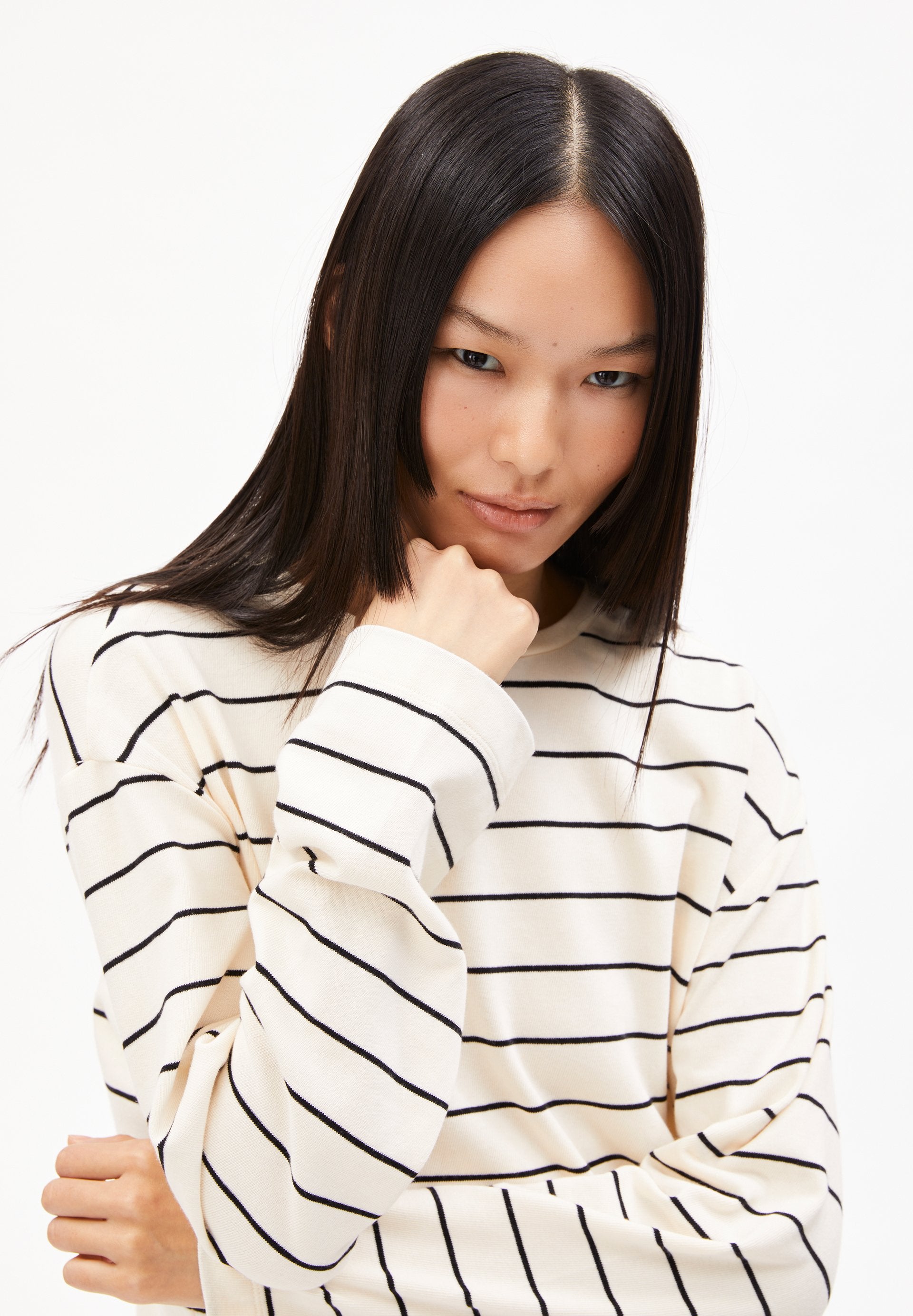 Marynaa Fine Stripe (Oatmilk-black)