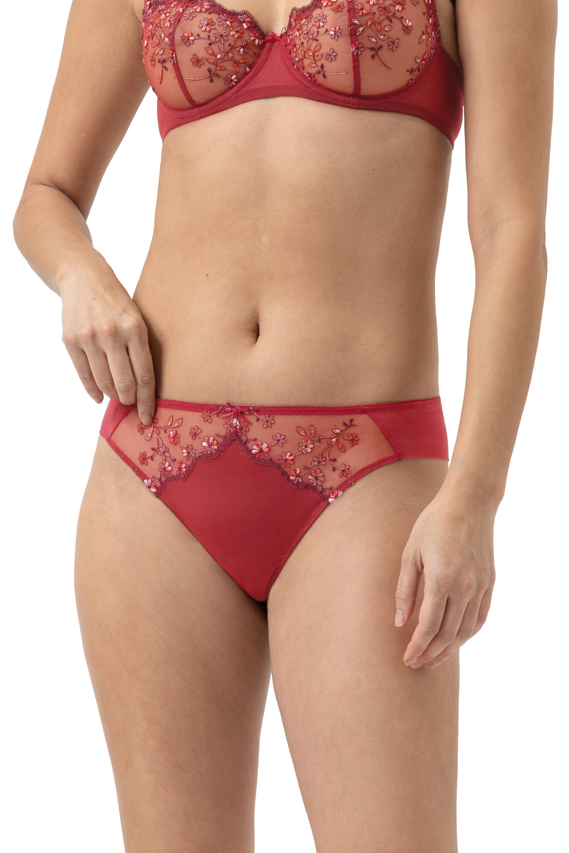 String (Gala Red)