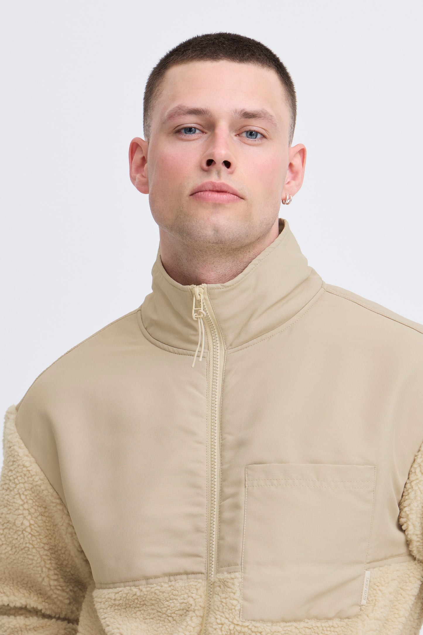 BHEVON jkt. (Oyster Gray)