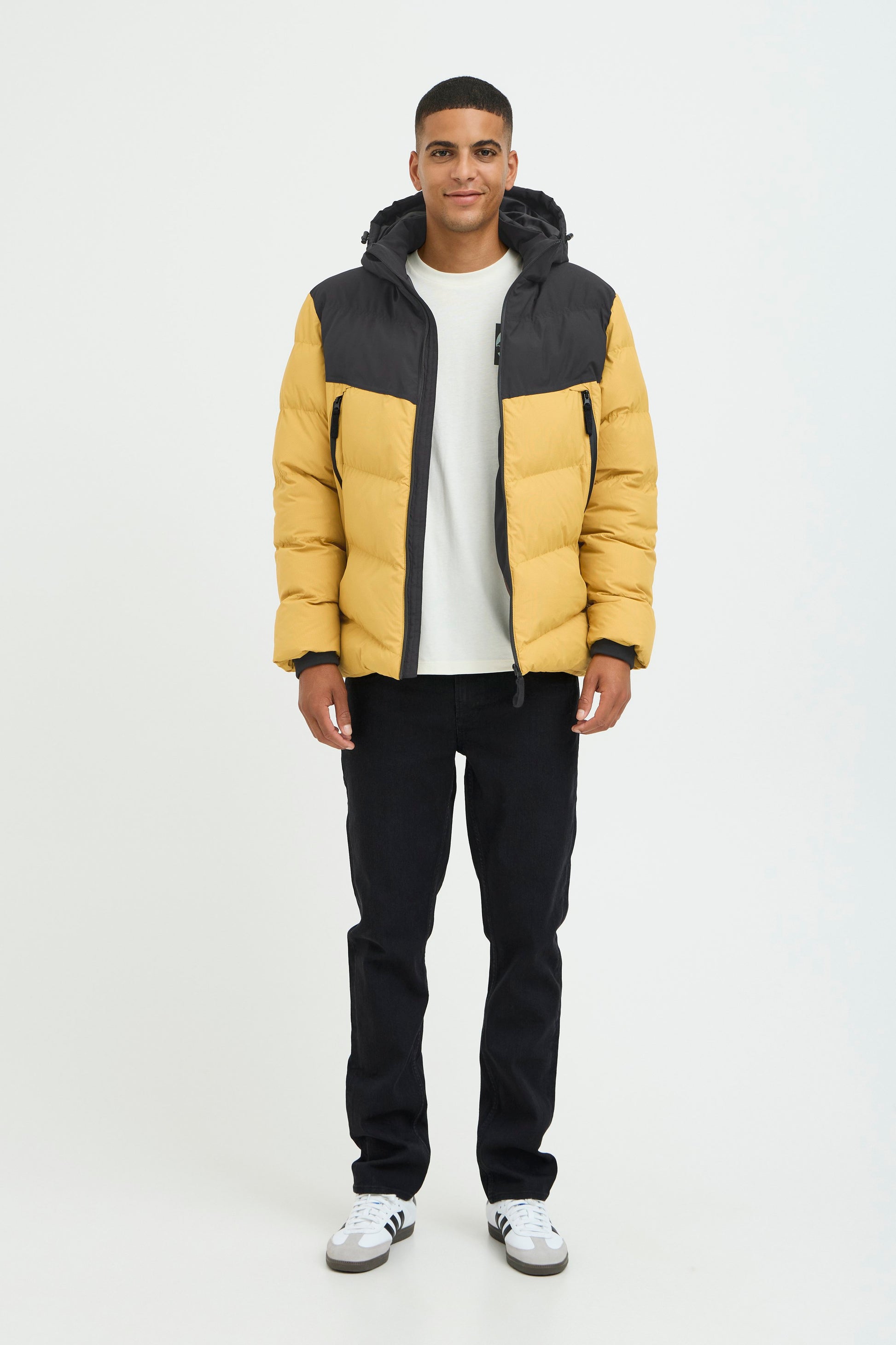 Outerwear (Narcissus)