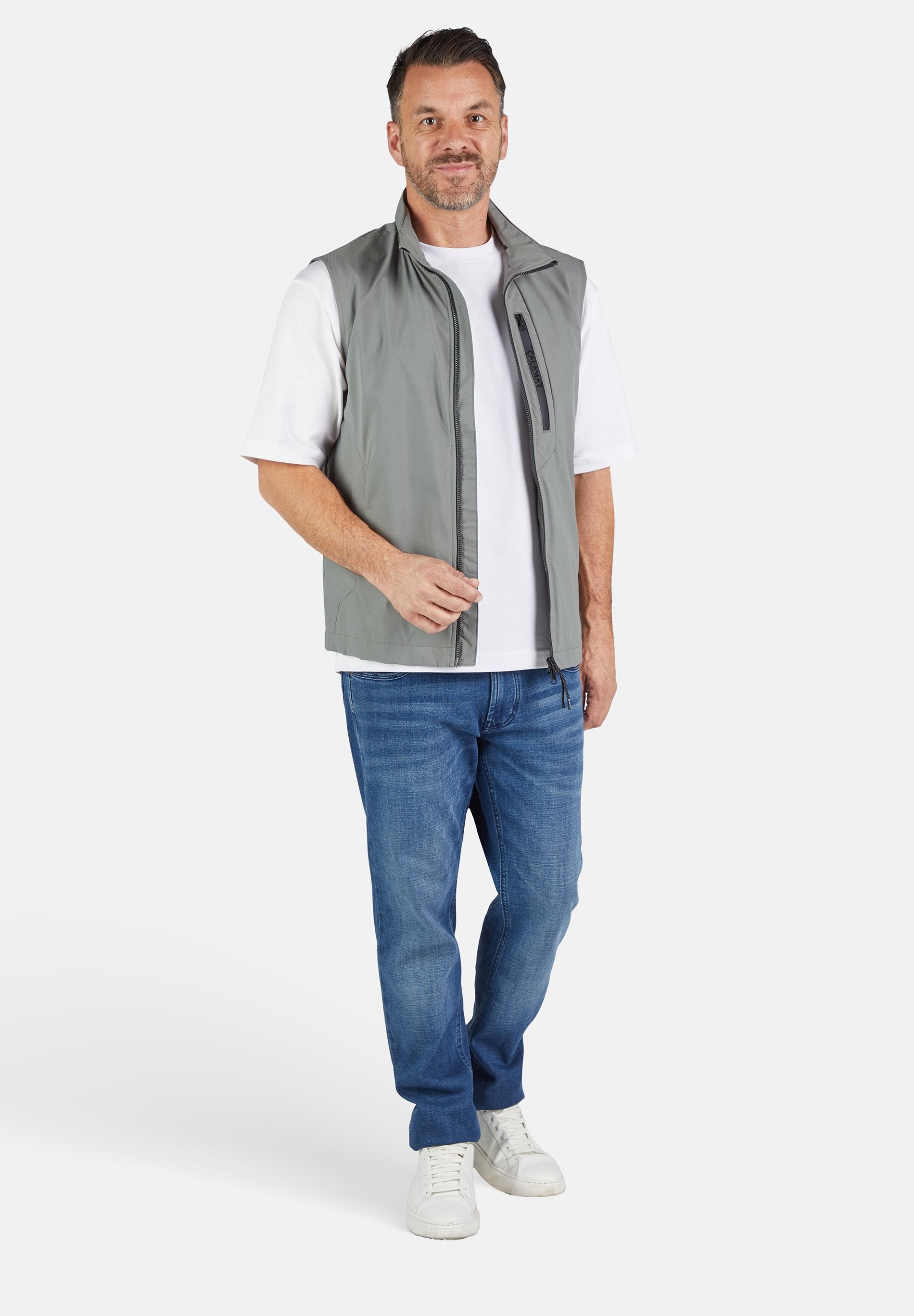 Outdoor Vests (Light Green)