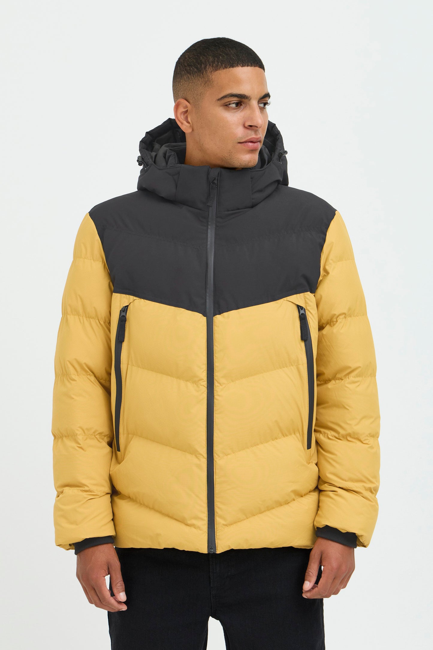 Outerwear (Narcissus)