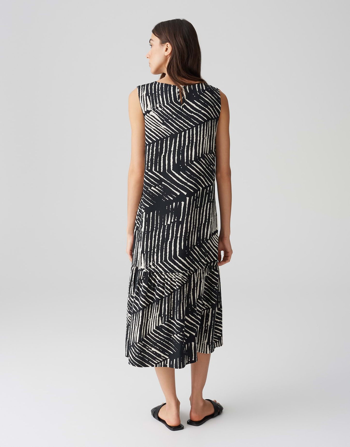 Wicy palm leaves (Black)