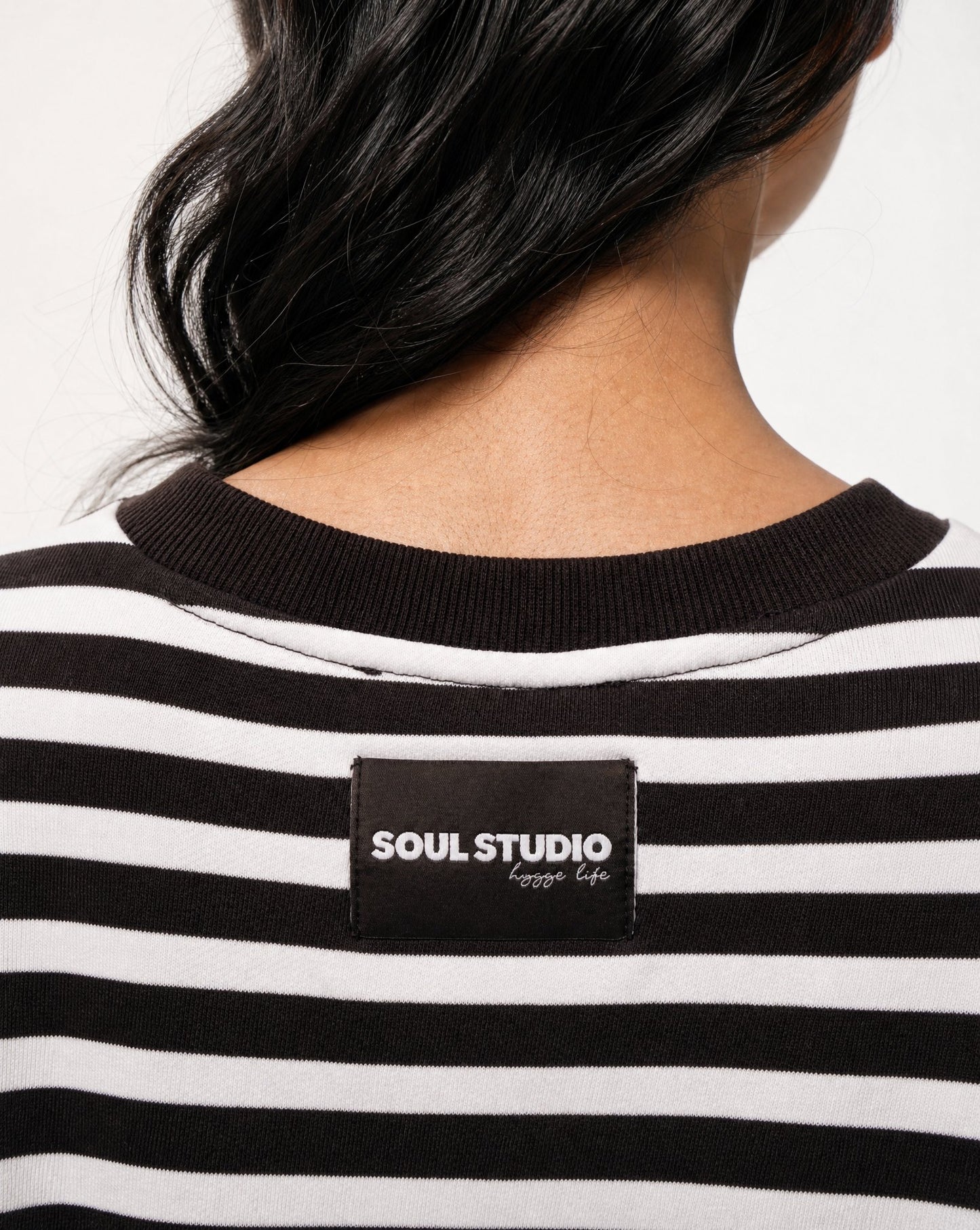 Relaxed Sweat Threequarter Sleeves Striped (Dark Choc)