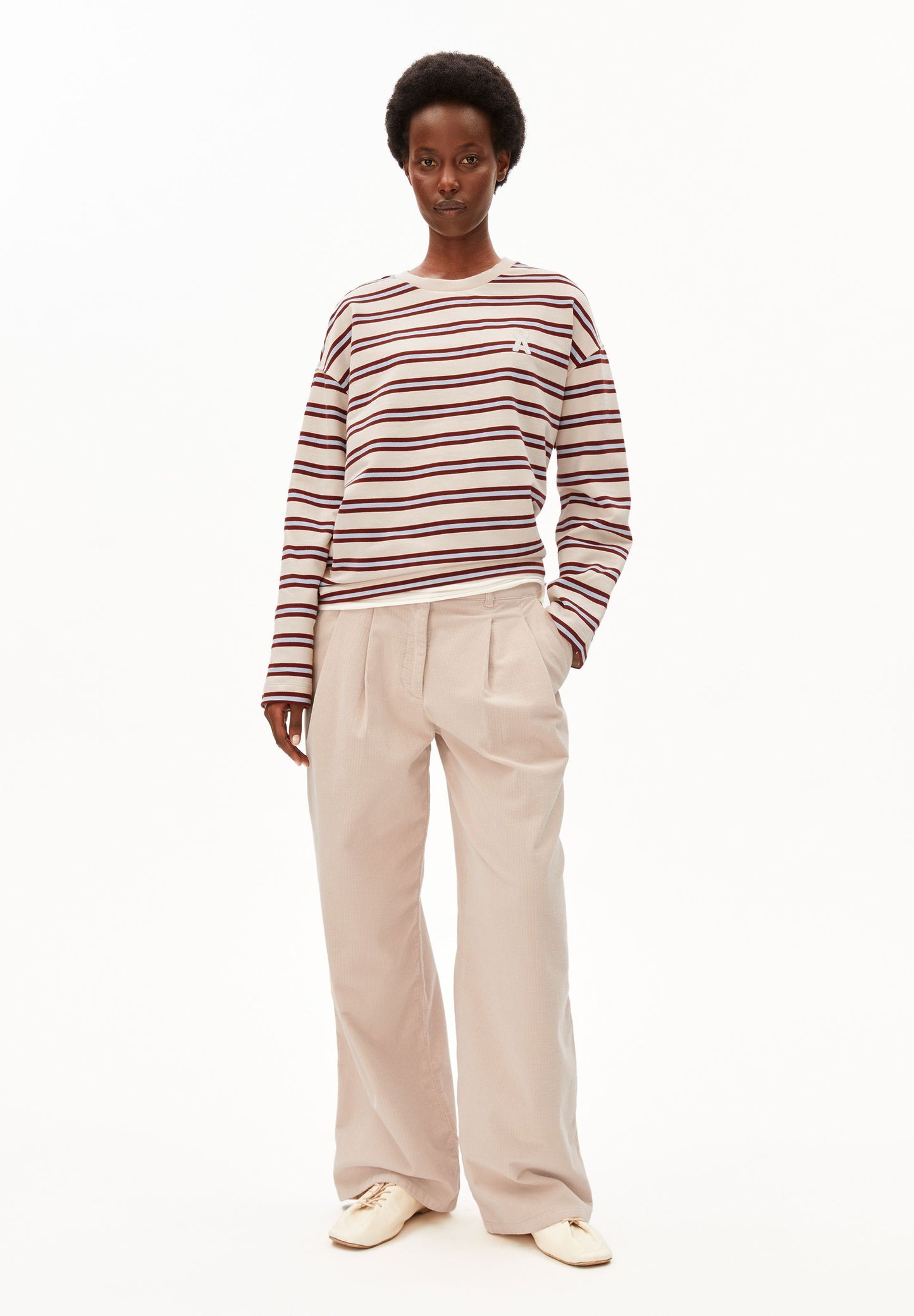 Iconic å Frankaa Bold (Undyed-velvet R)