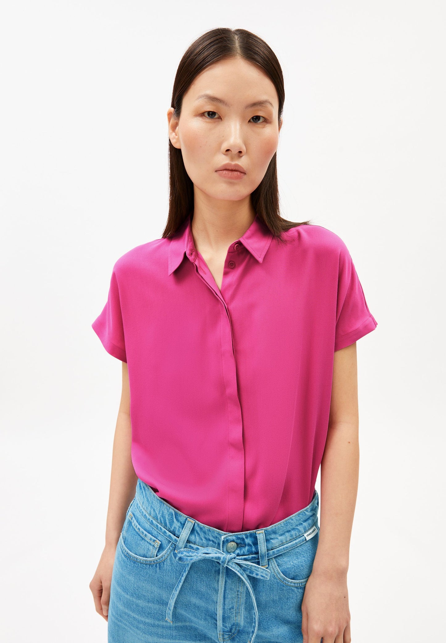 Larisaana Blouse (Very Berry)