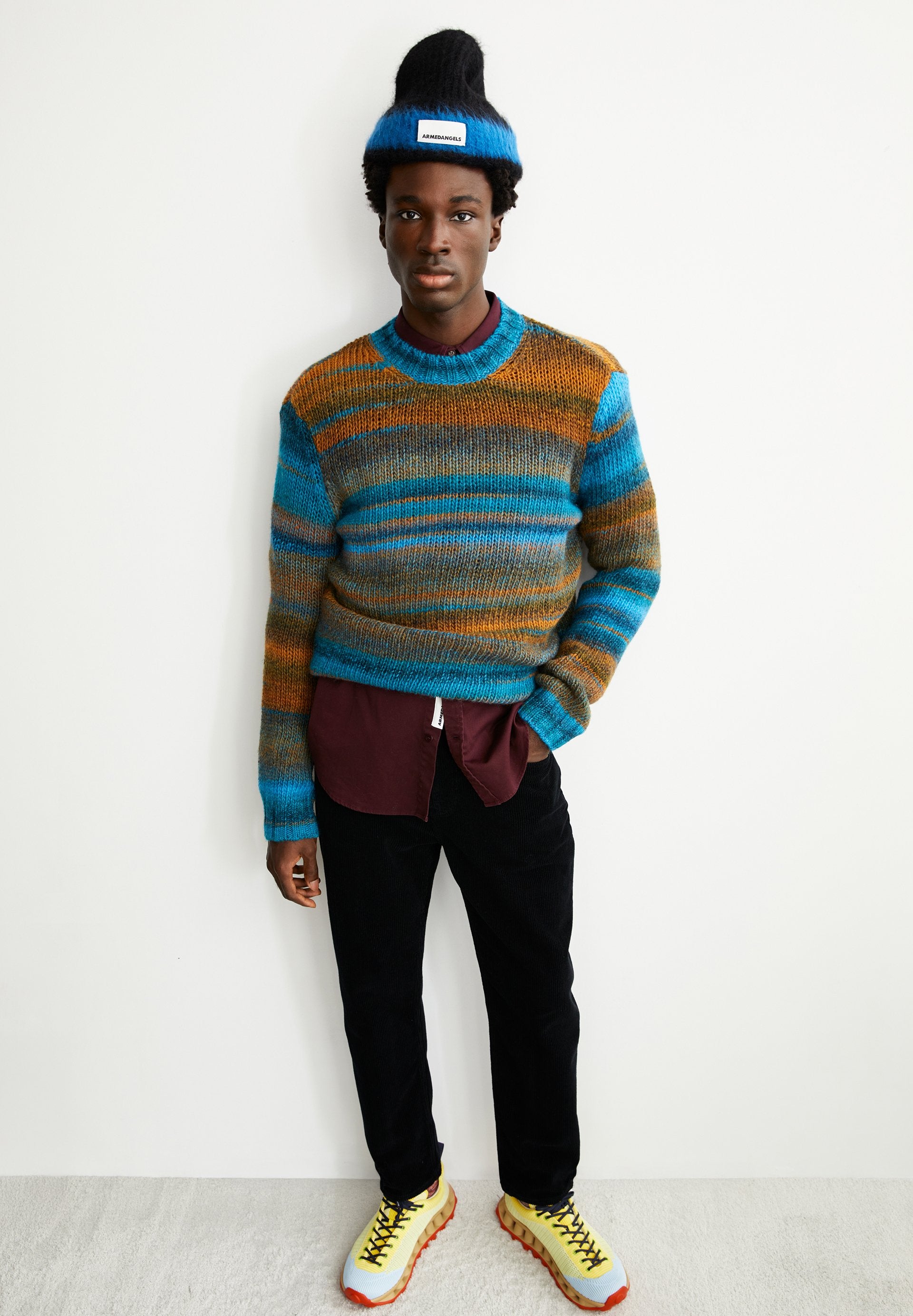 Maakx Corduroy (Black)