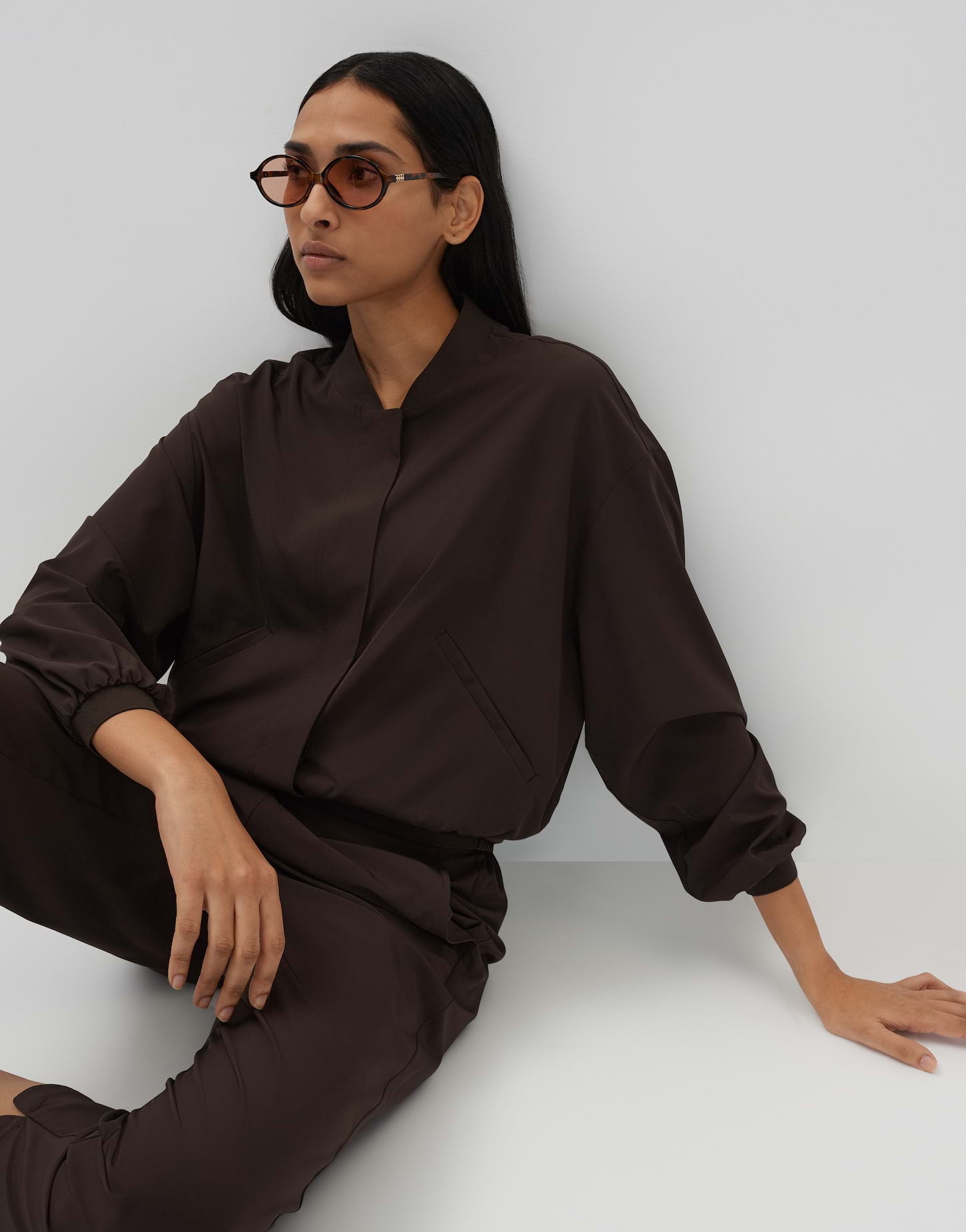 Narlie detail (Dark Espresso)