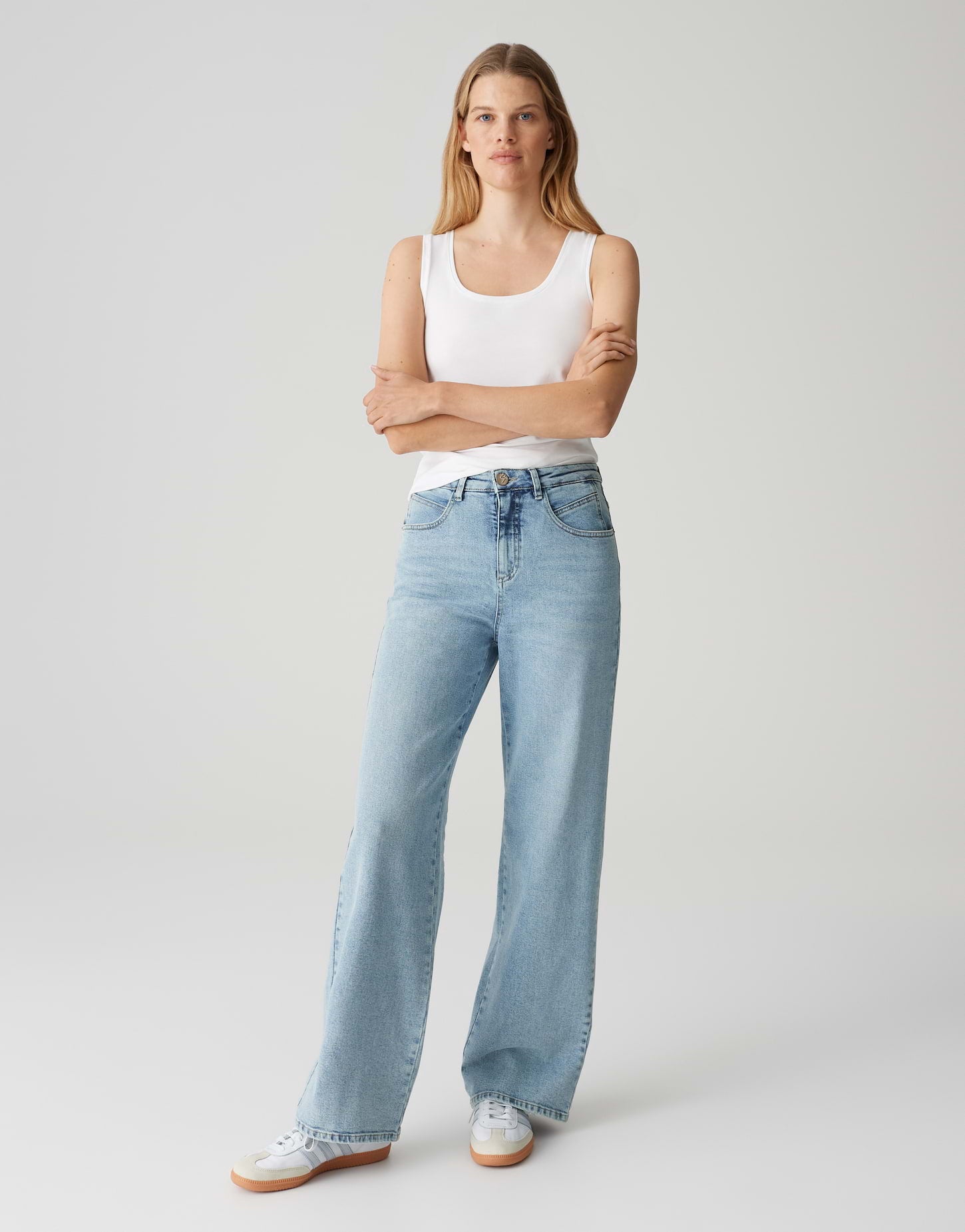 Imilia (White)