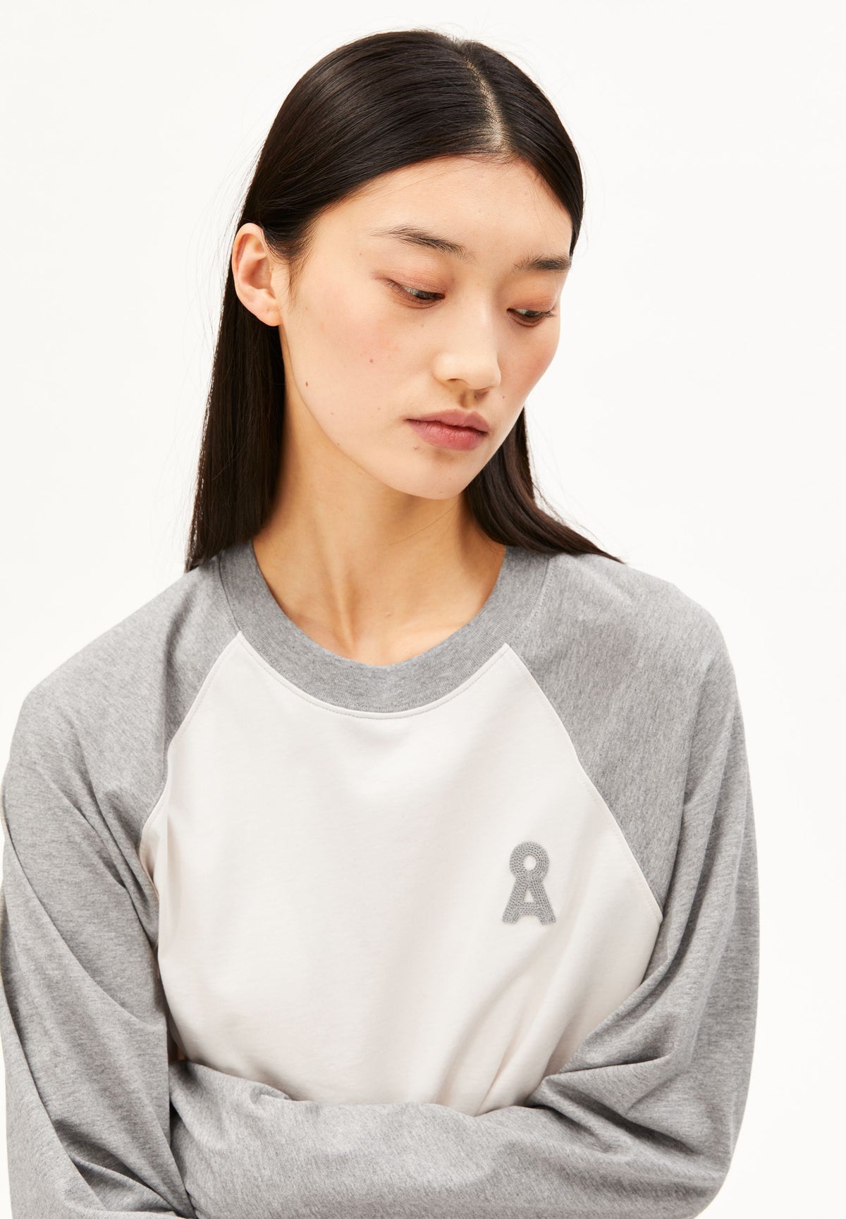 Iconic å Raglan Longsleeve (Undyed-silver M)