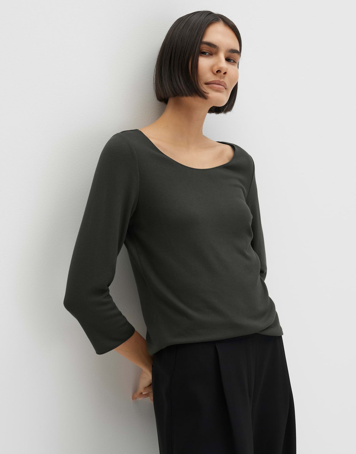 Kirosa soft (Midnight Olive)