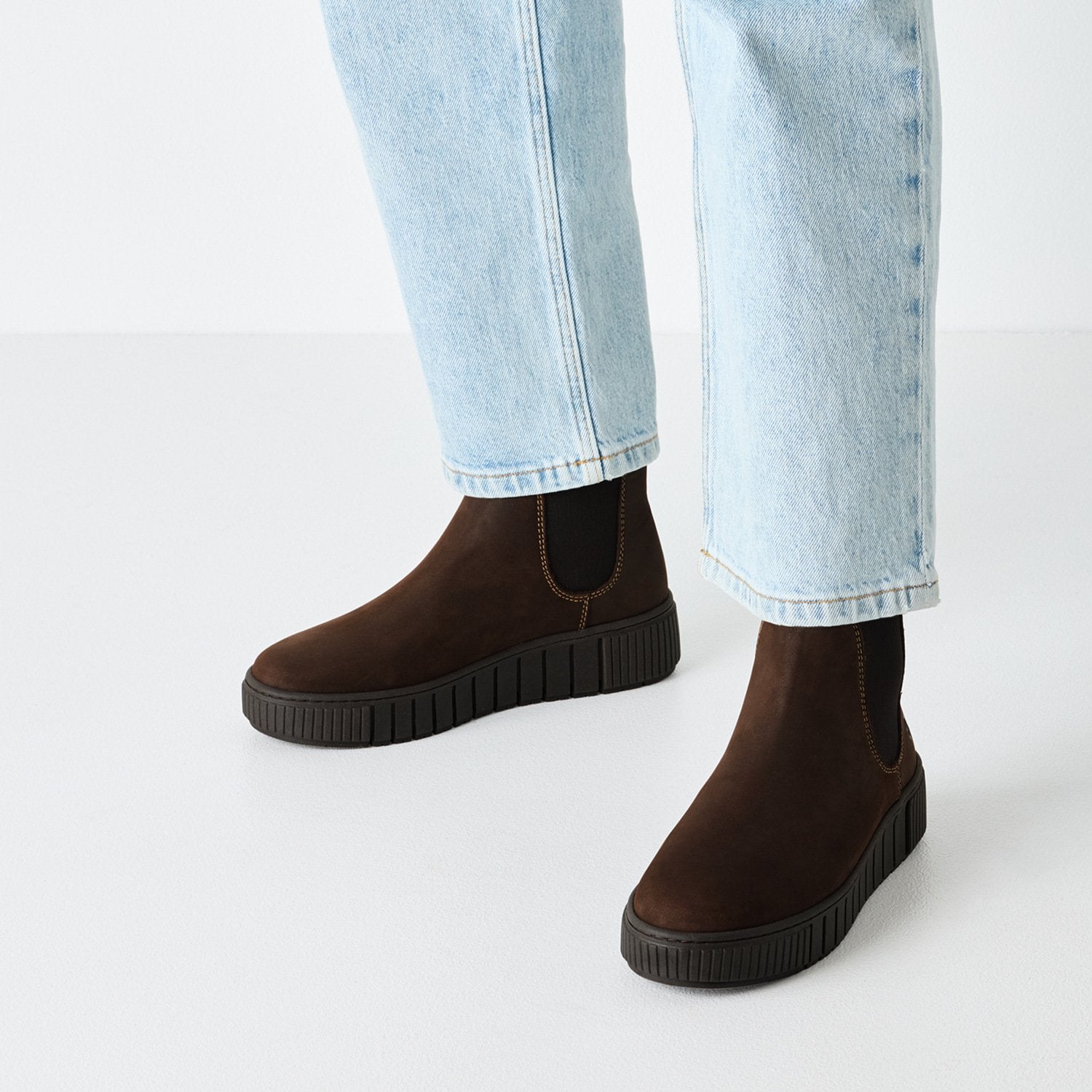 Stiefel (Brown Pull-up)
