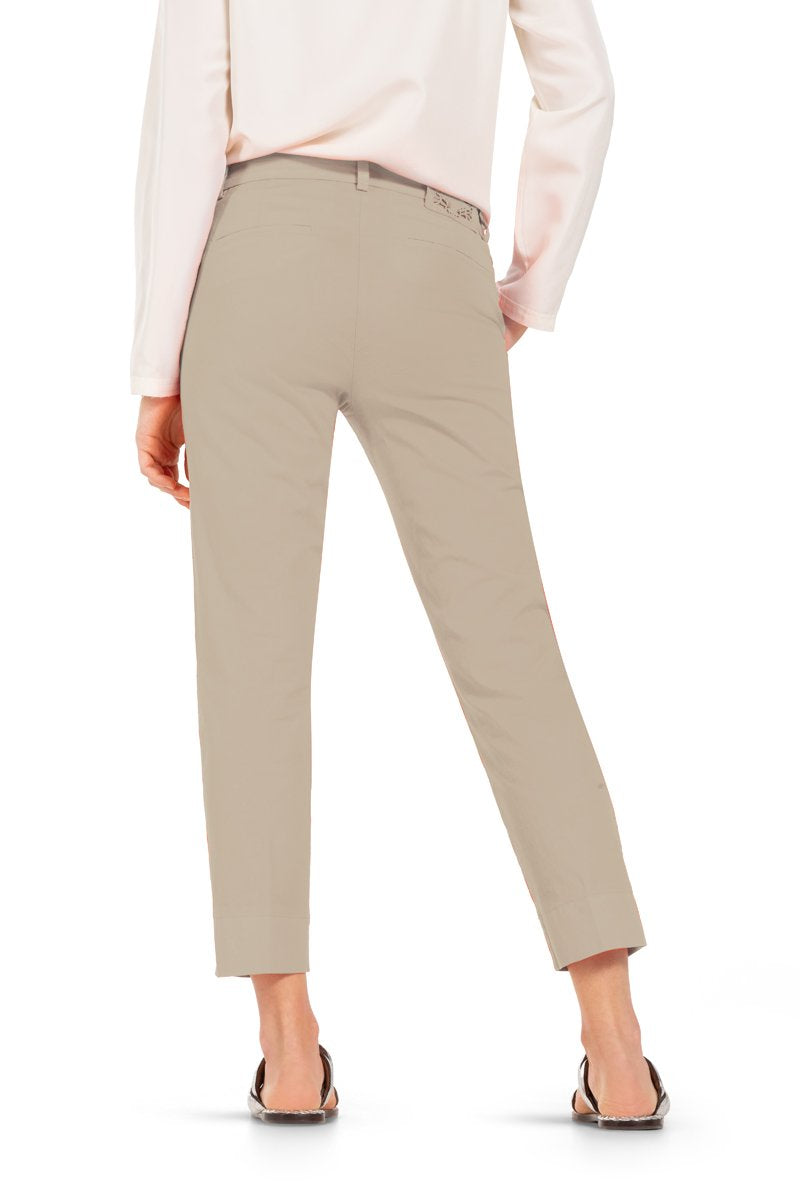 Stella cropped (Golden Sand)