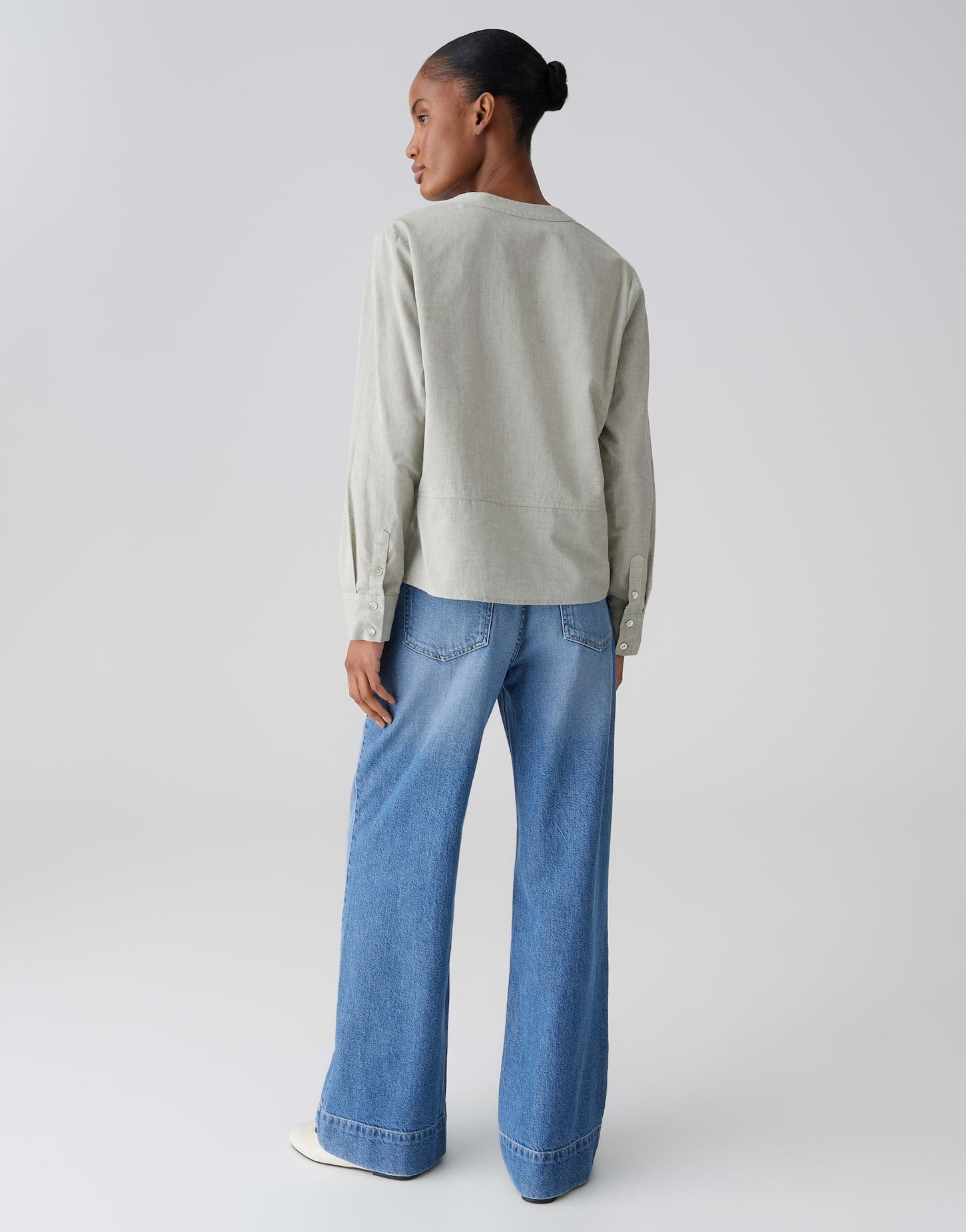 Feleen (Pale Olive)