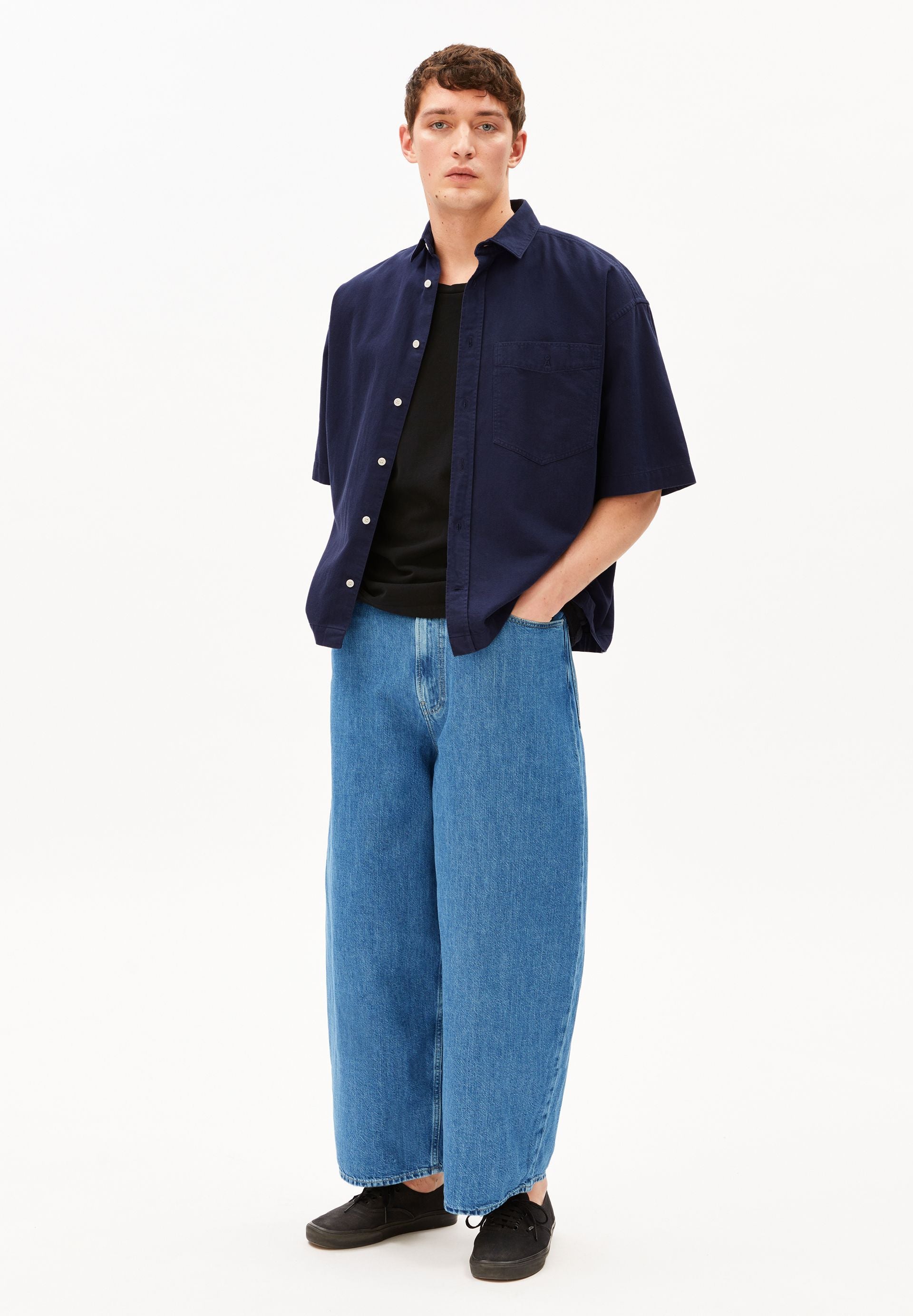 Cotton Lino Shortsleeve Shirt (Tinted Navy)