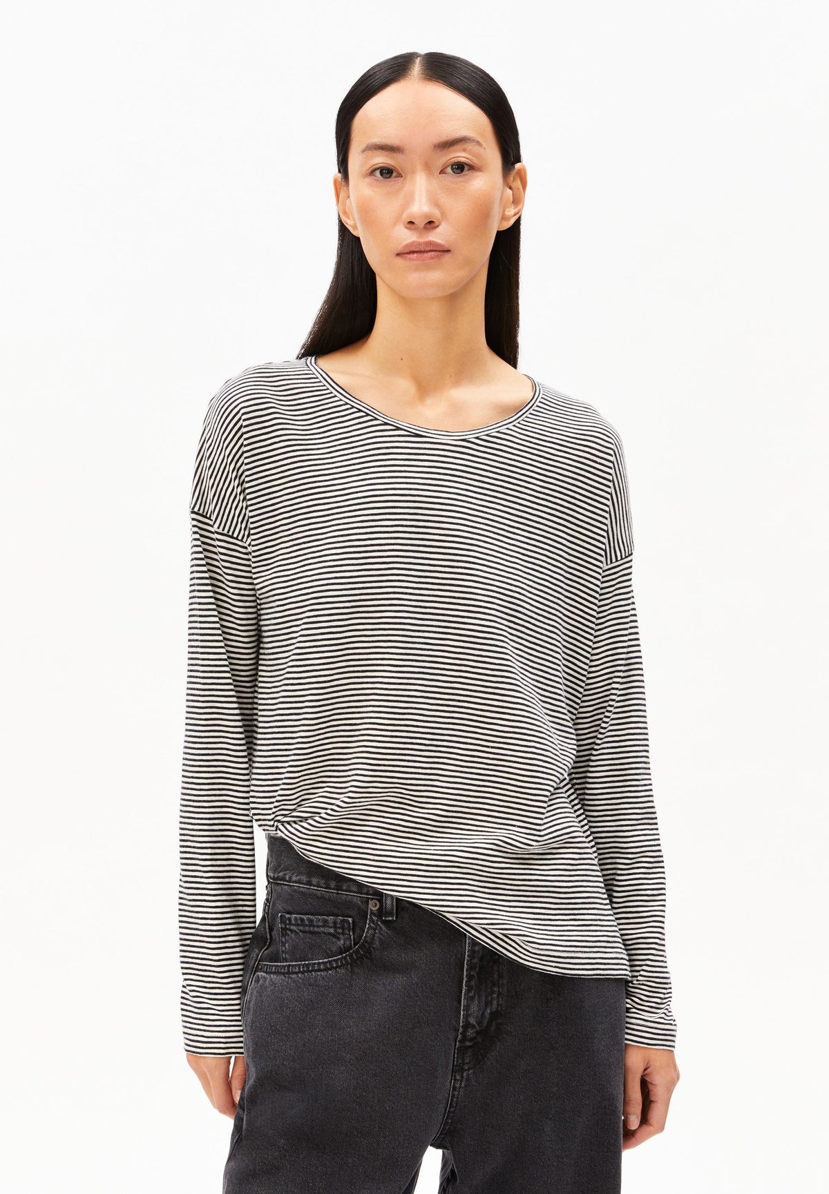 Xianaa Stripe Longsleeve (Black-oatmilk)