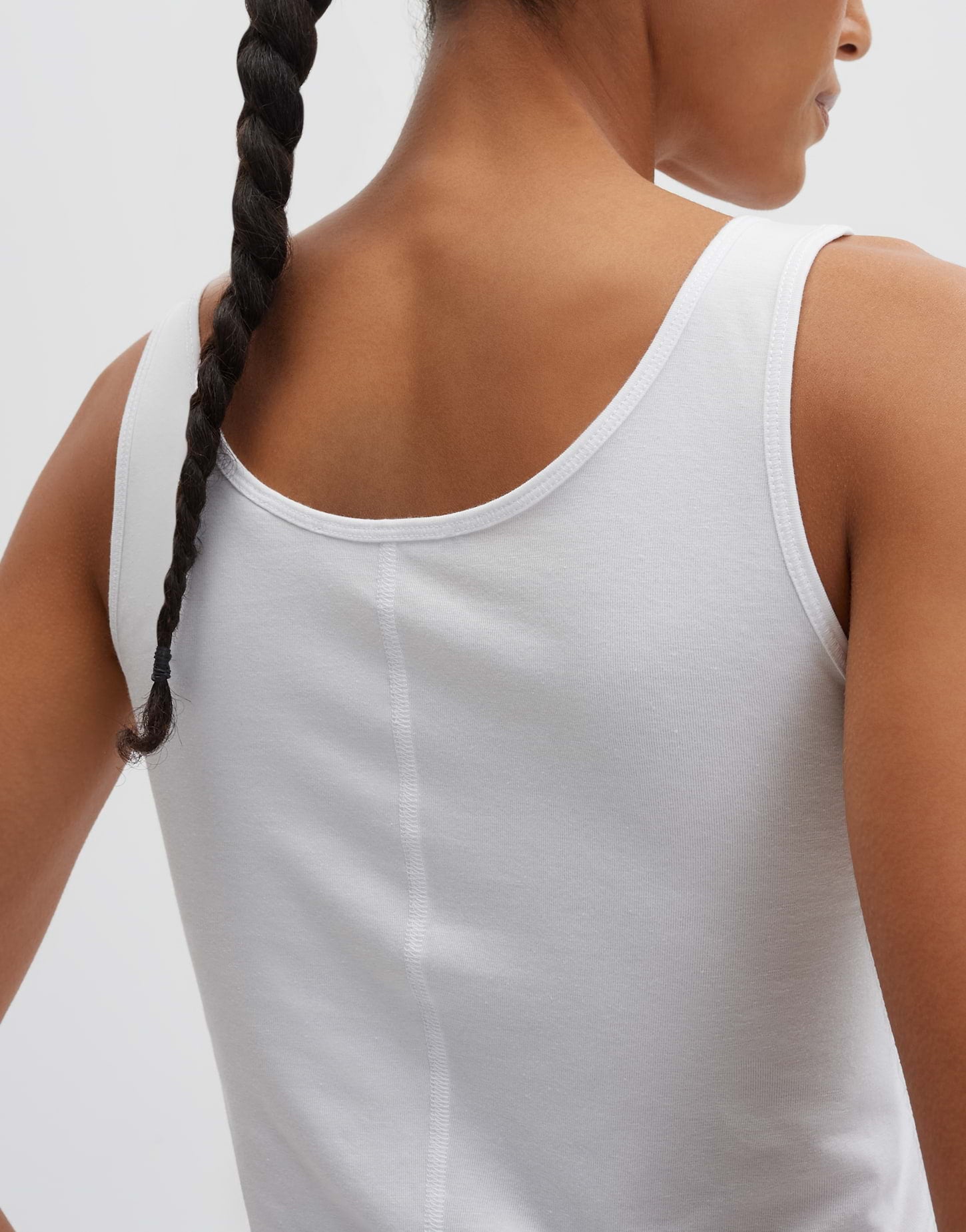 Käthi (White)