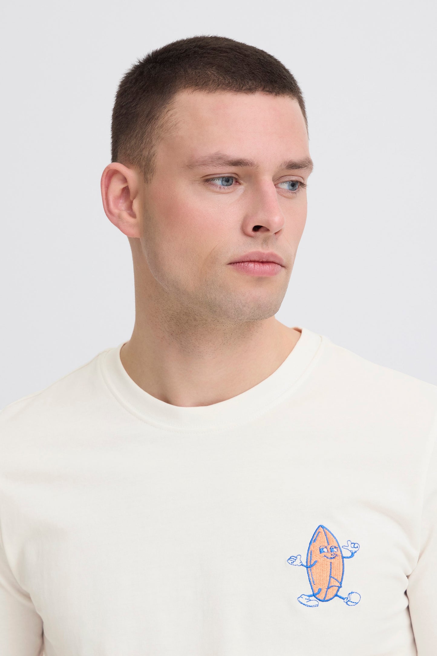 Bhsun Island Emb Tee (Snow White)
