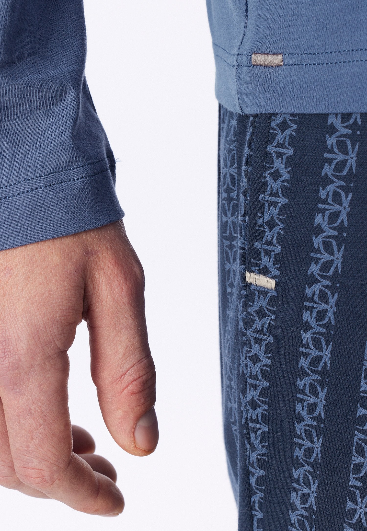Langarmshirt V-Ausschnitt (Faded Denim)