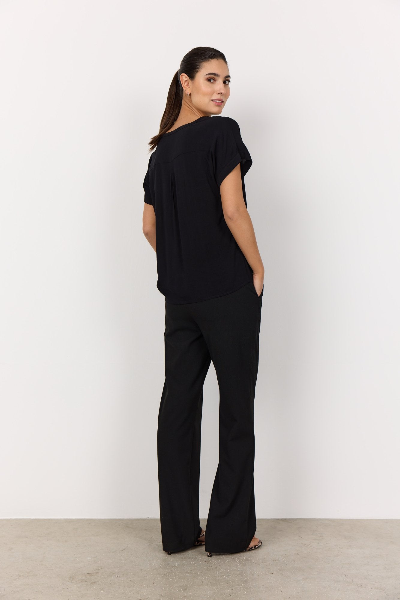 Sc-radia 9 (Black)