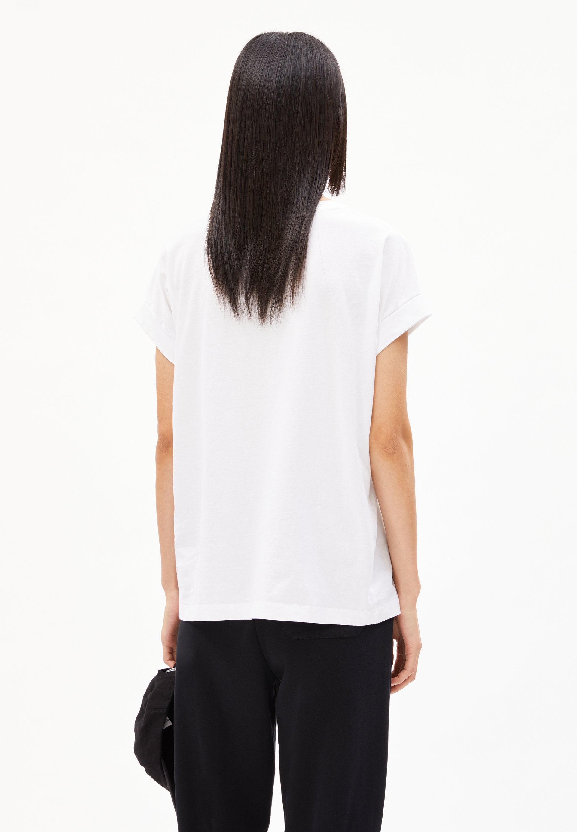 Idaara (White)