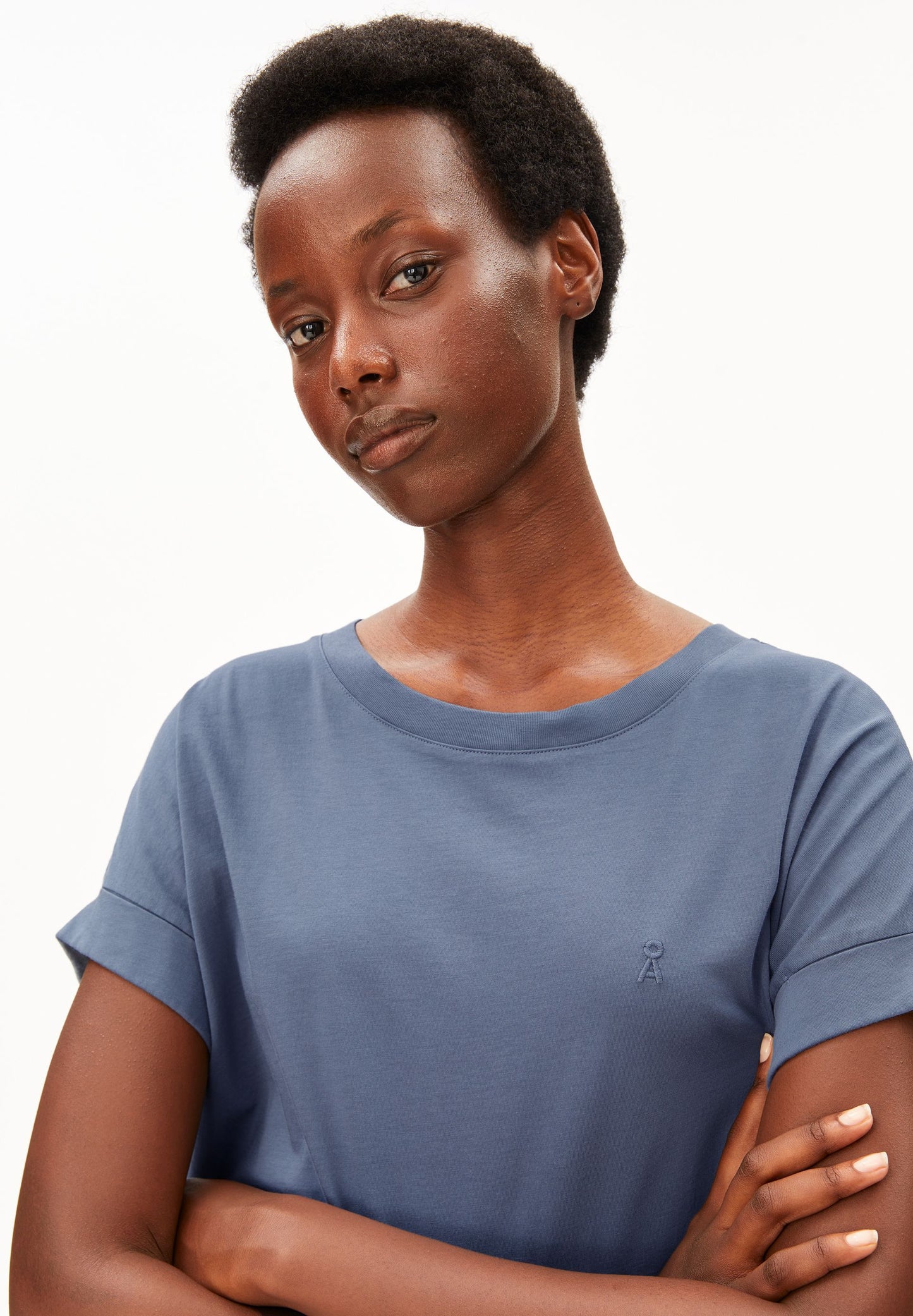 Idaara T-shirt (Dusty Moon)