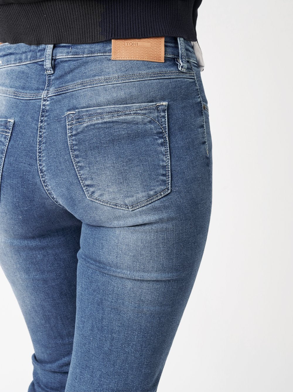 Perfect Shape Straight (Blue Bleached Au)
