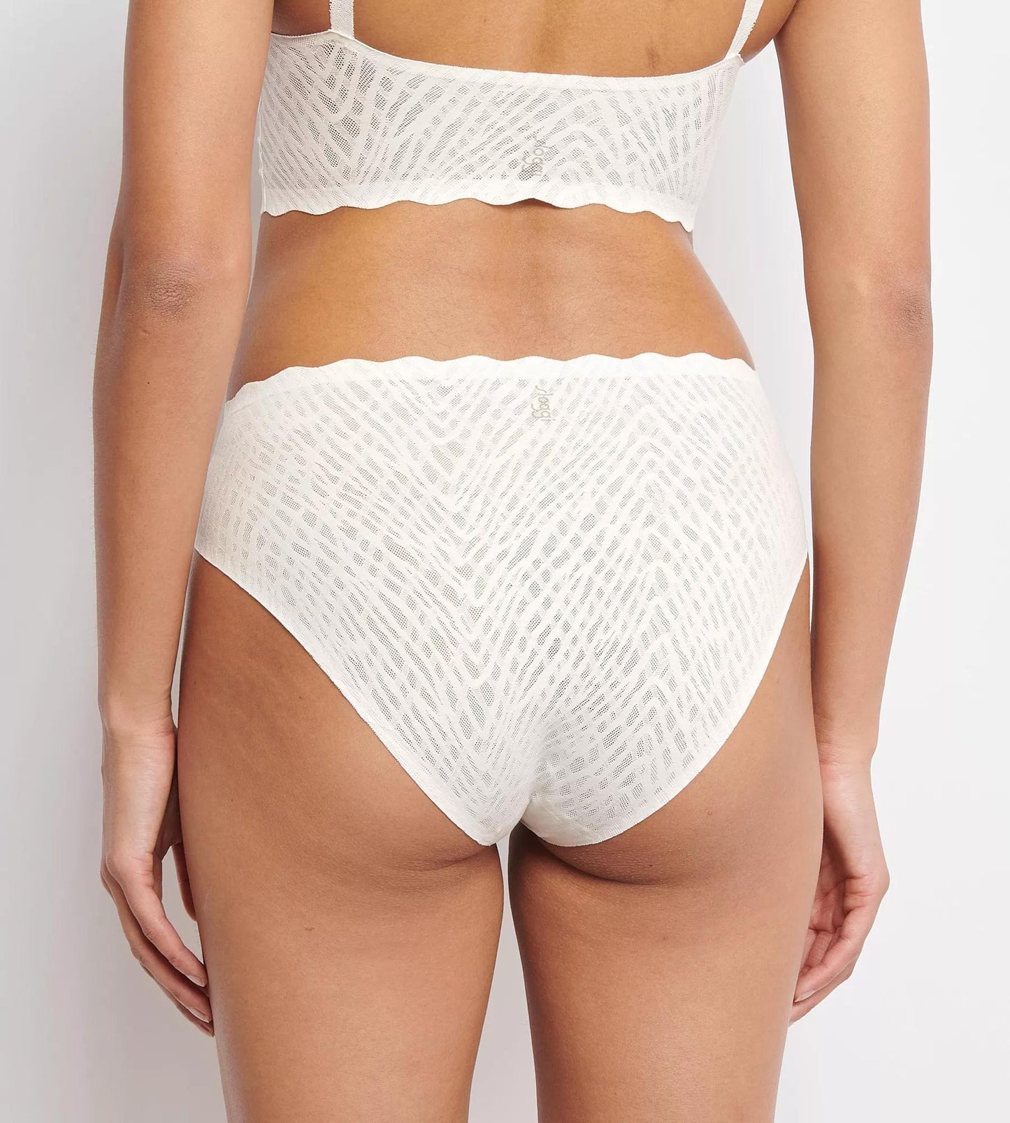 sloggi ZERO Feel Bliss High leg (00gz Silk White)