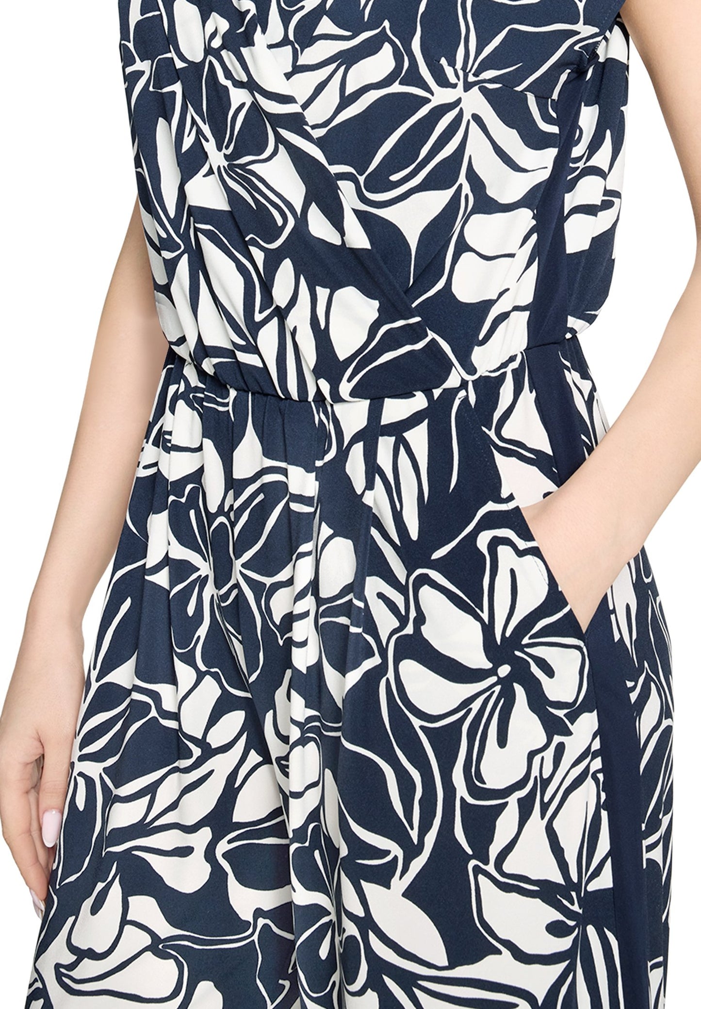 Jumpsuit (Dark Blue/cream)