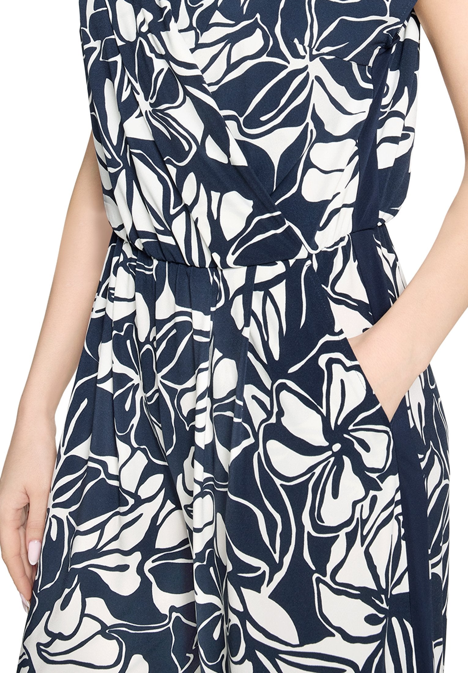 Jumpsuit (Dark Blue/cream)