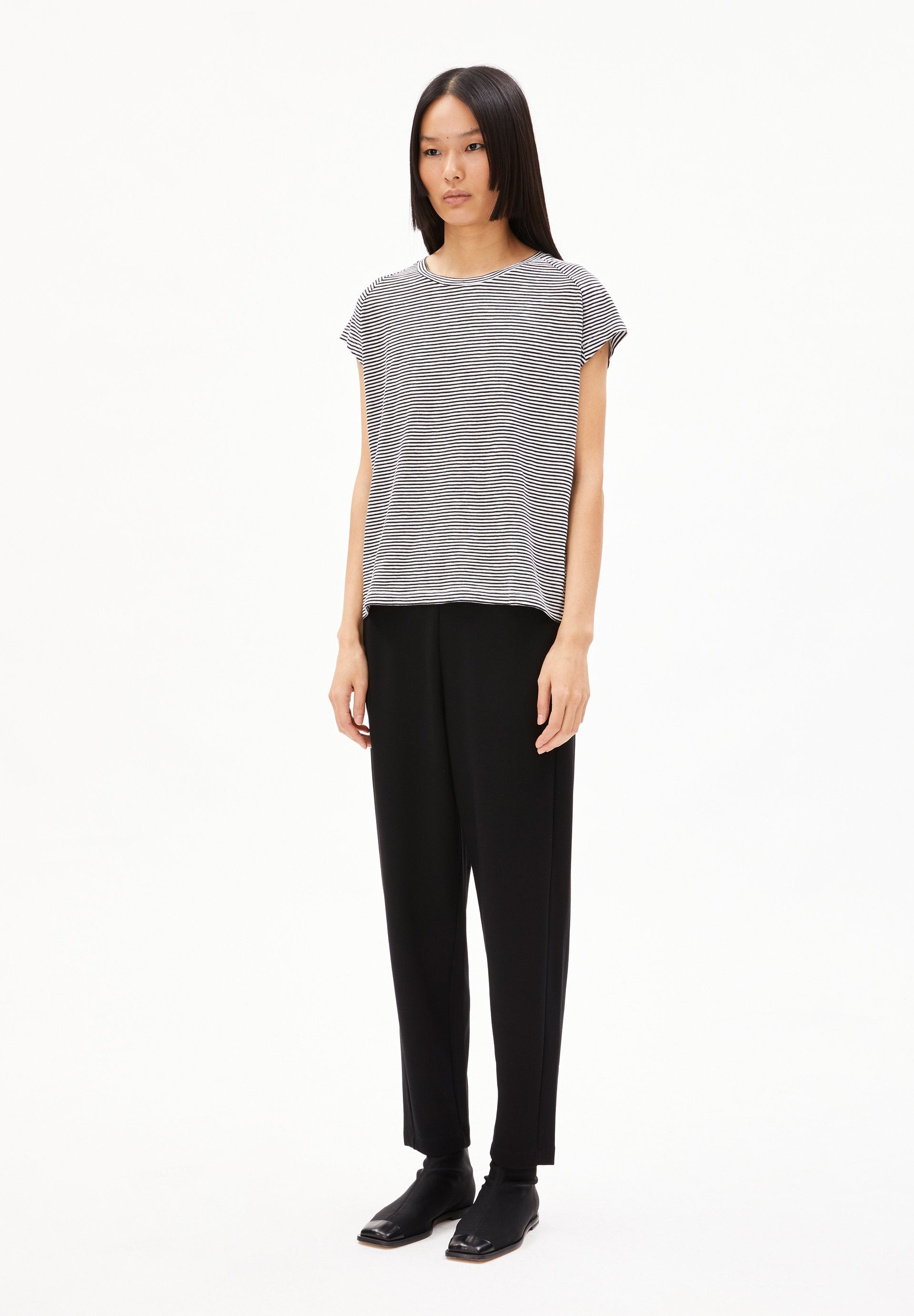 Oneliaa Lovely Stripes (Black-oatmilk)
