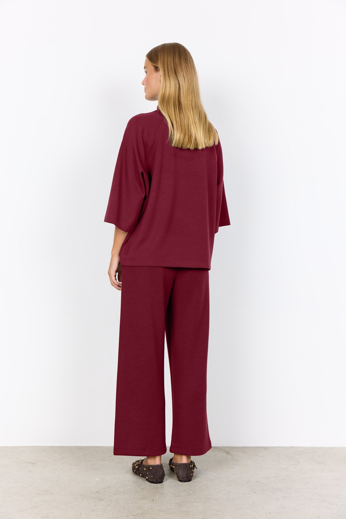 Sc-banu 261 (Dark Red)
