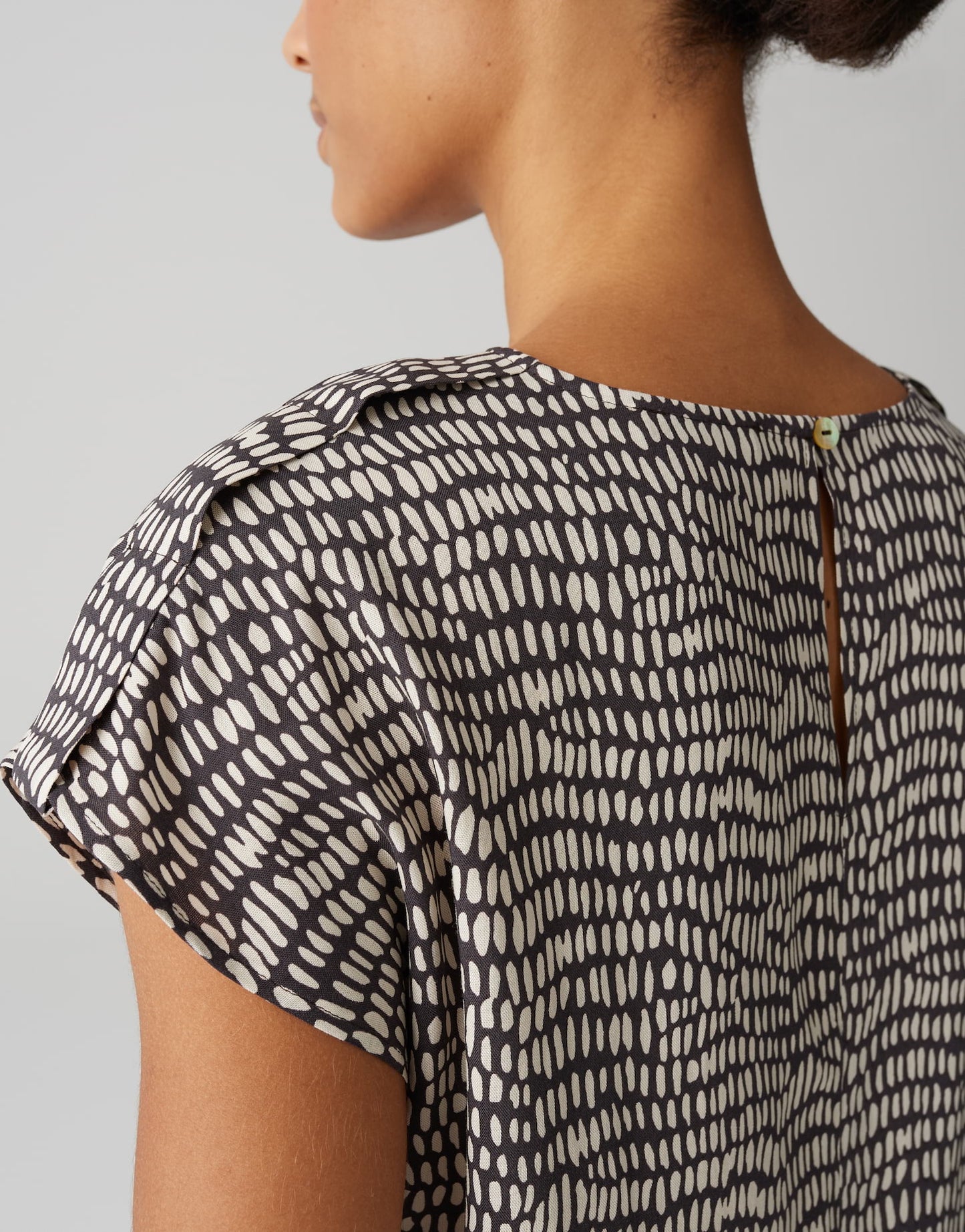 Ferena splash (Midnight Brown)