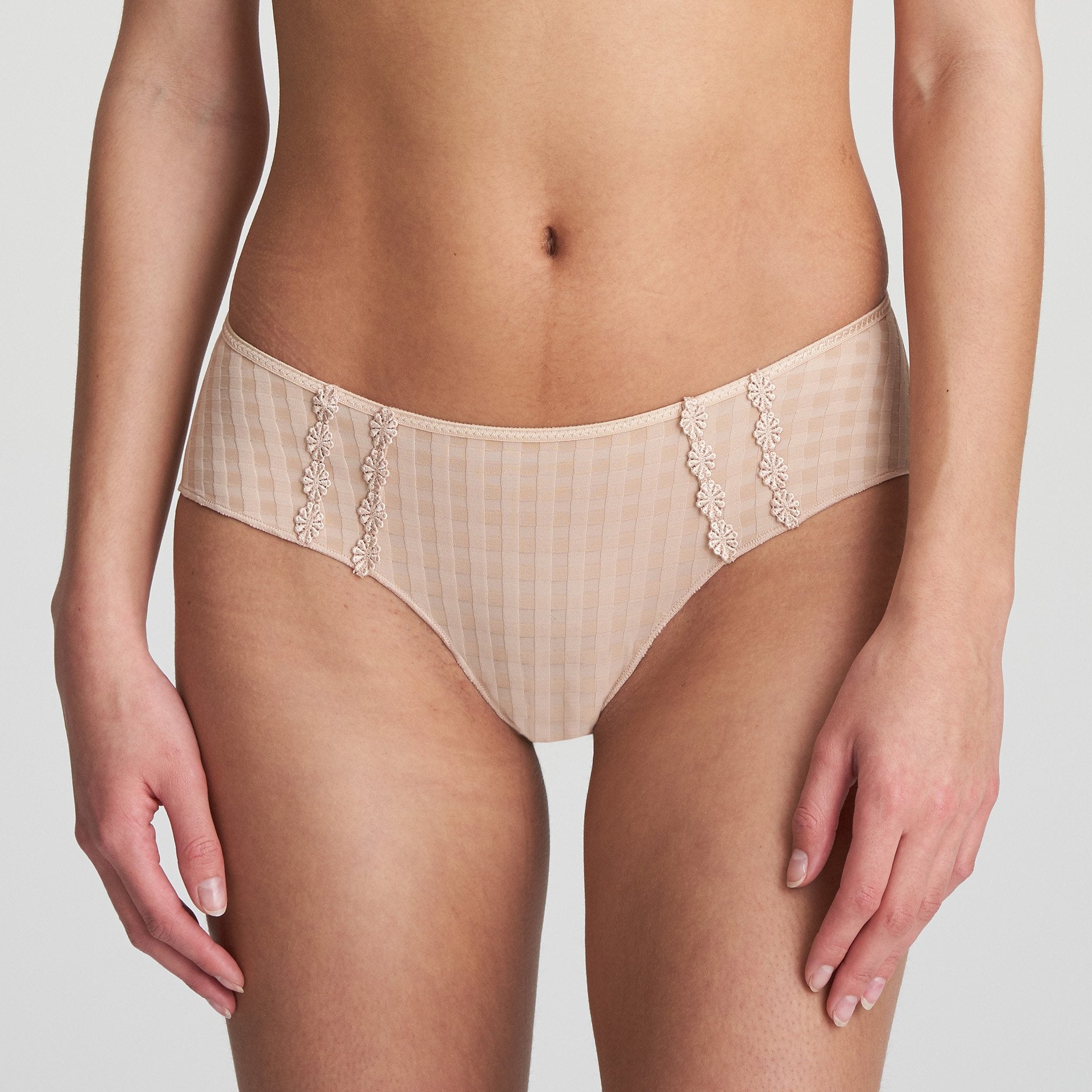 AVERO caffé latte Hotpants (Cal)
