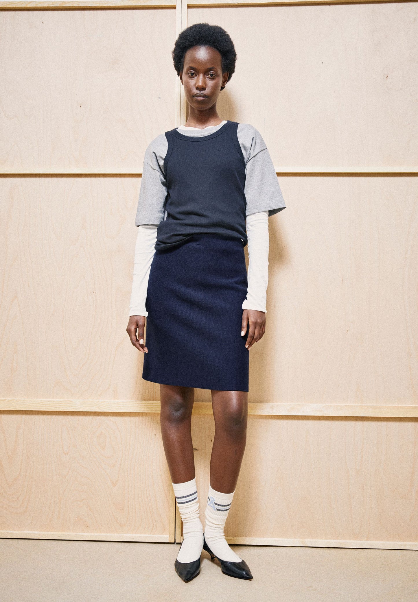 Compact Knit Skirt (Tinted Navy)