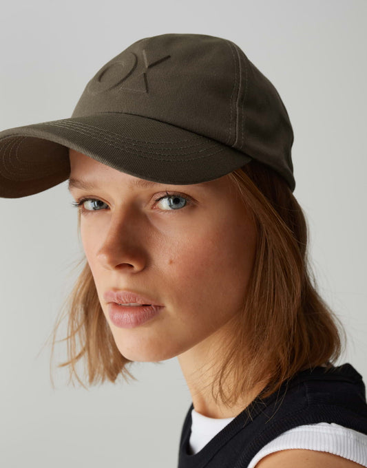 Alessie cap