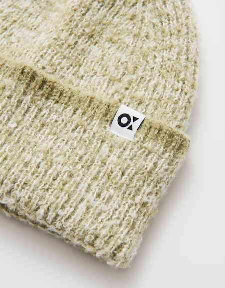 Aperry cap