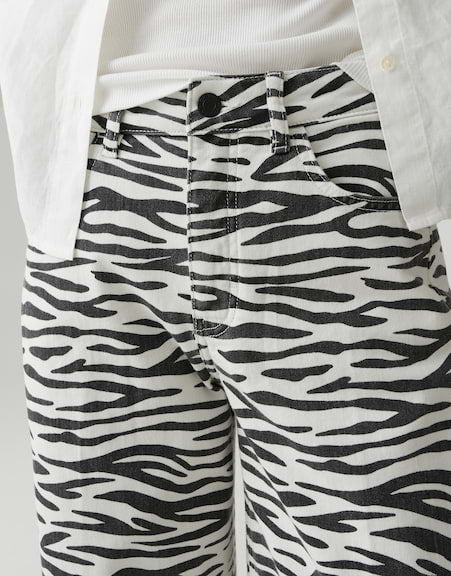 Mari clear zebra
